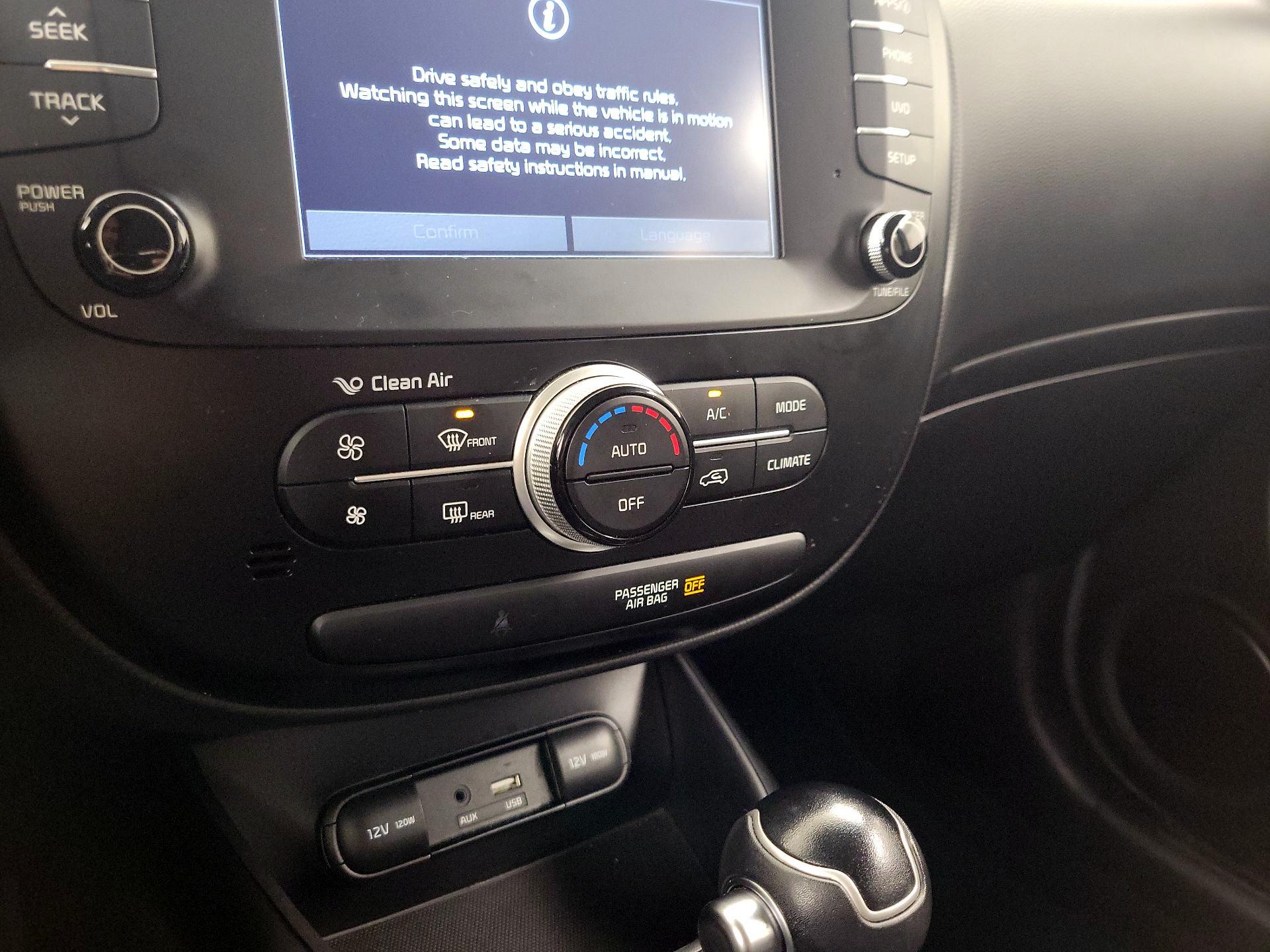 Thumbnail: 2018 Kia Soul - 16