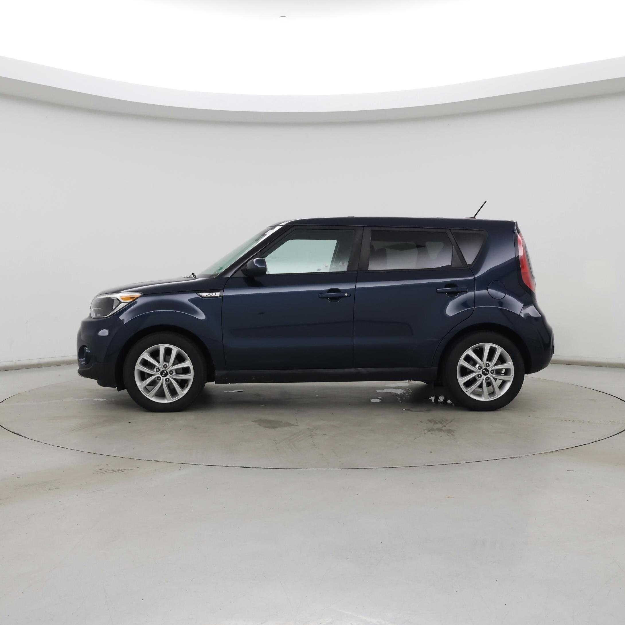 Thumbnail: 2018 Kia Soul - 3
