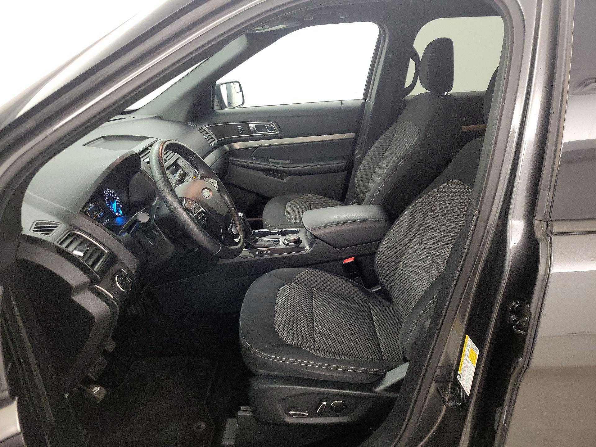 Thumbnail: 2018 Ford Explorer - 11