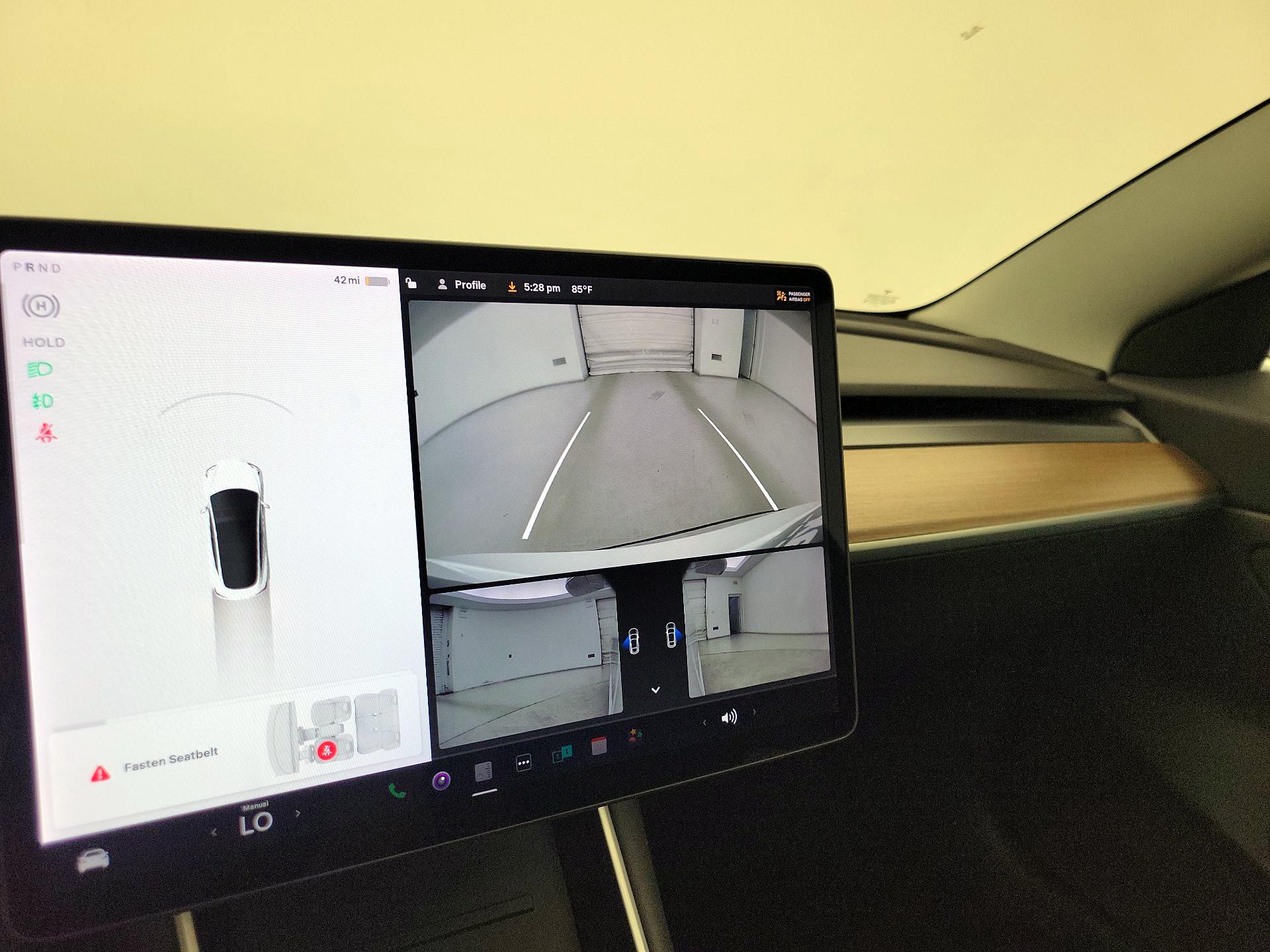 Thumbnail: 2019 Tesla Model 3 - 14