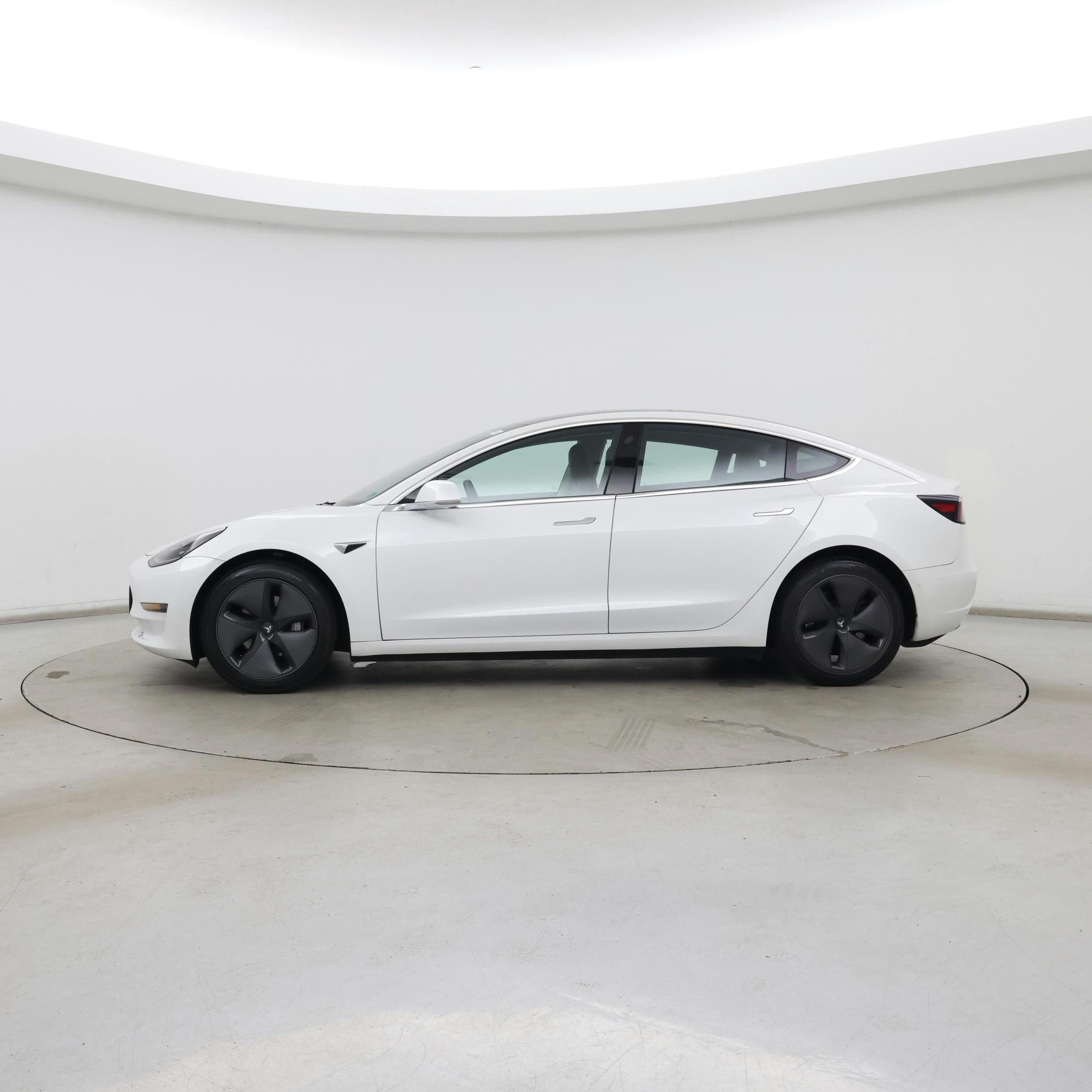 Thumbnail: 2019 Tesla Model 3 - 3