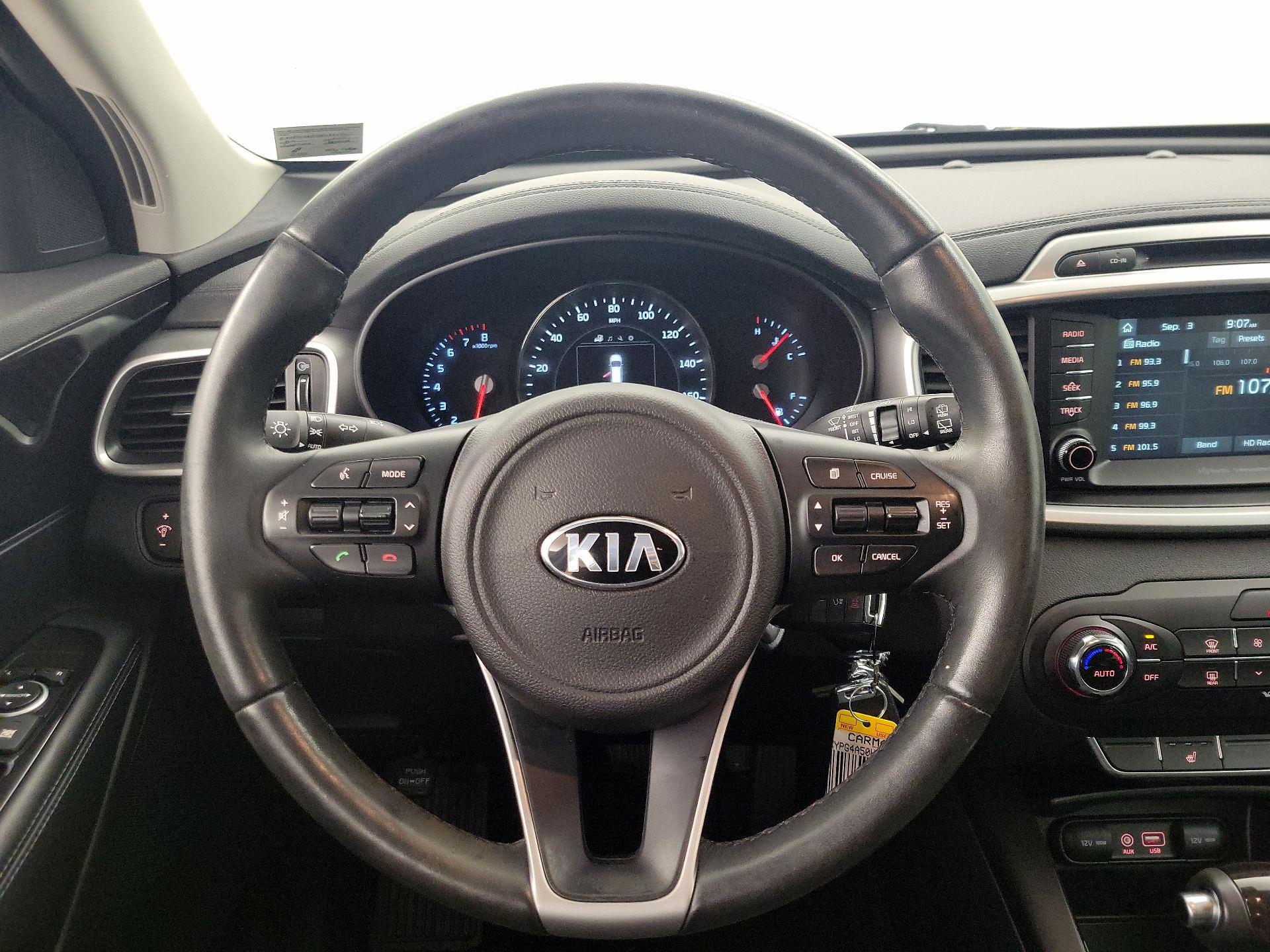 Thumbnail: 2017 Kia Sorento - 10