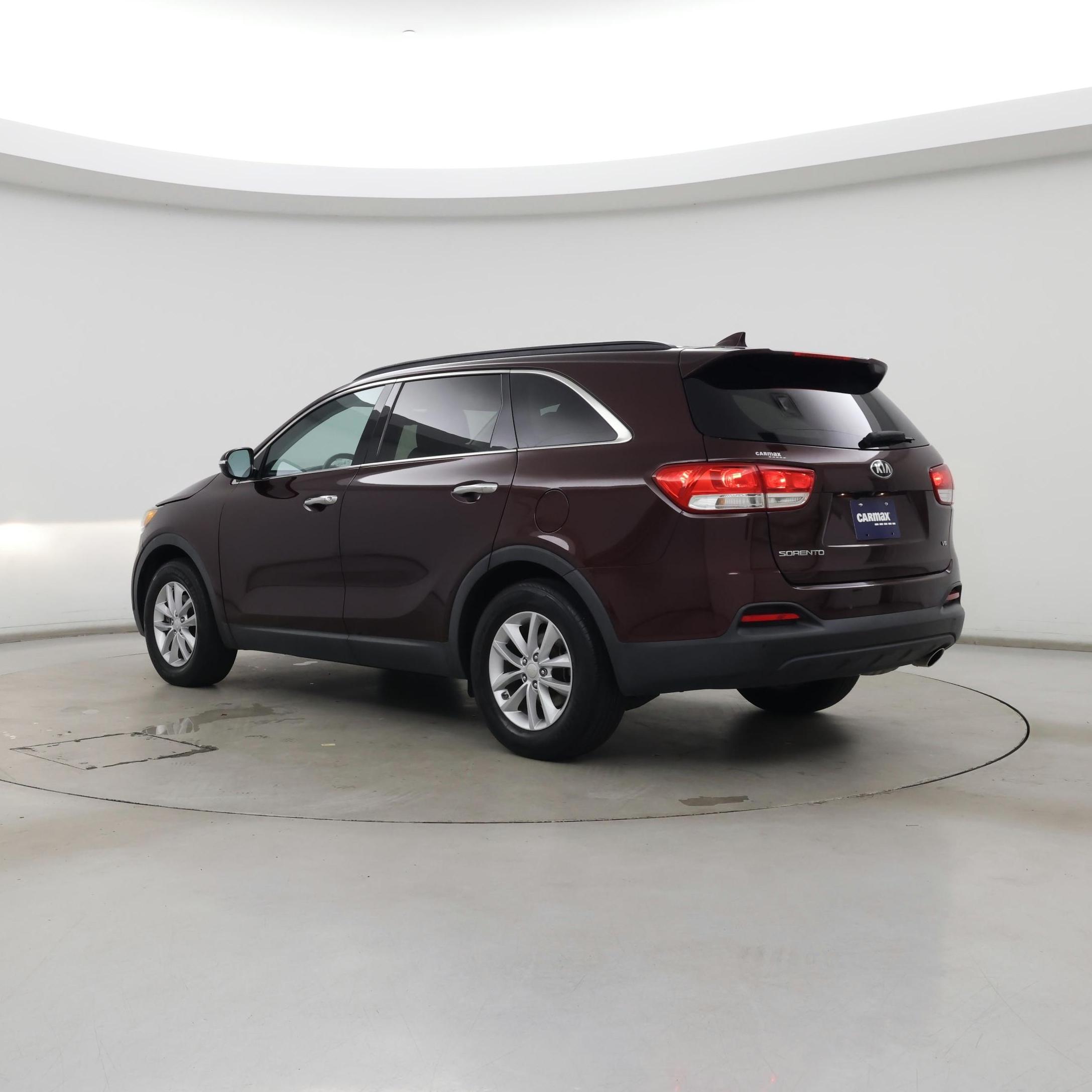 Thumbnail: 2017 Kia Sorento - 2