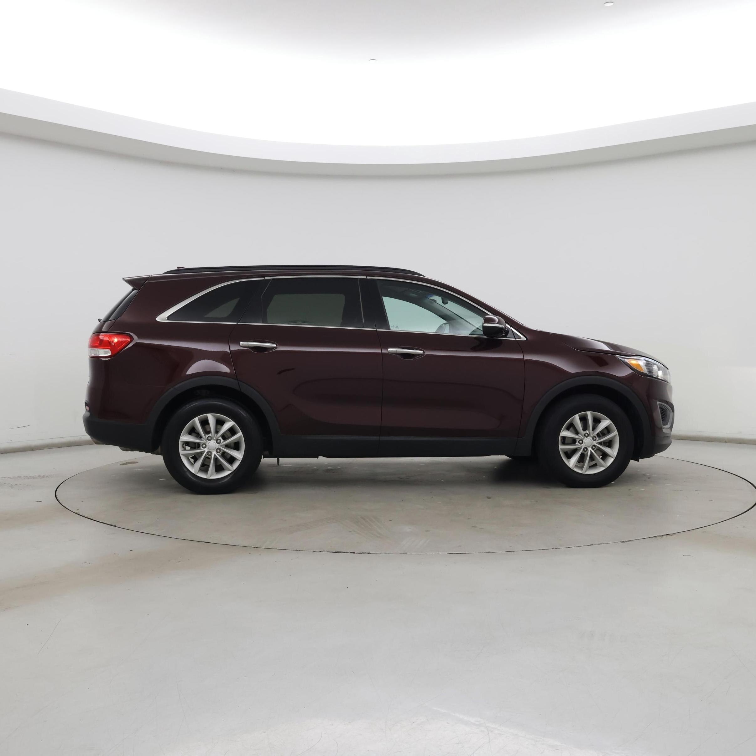 Thumbnail: 2017 Kia Sorento - 7