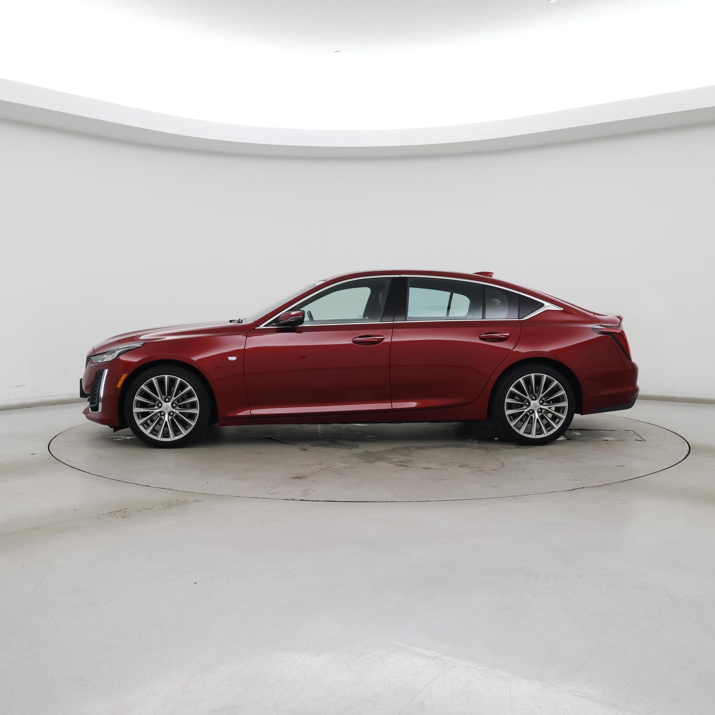 Thumbnail: 2023 Cadillac CT5 - 3
