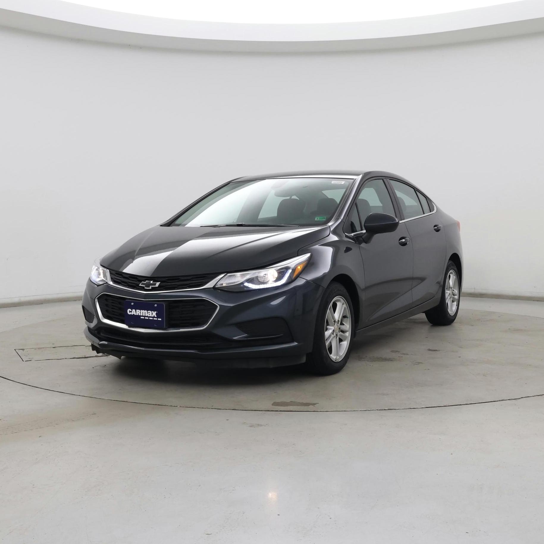 Thumbnail: 2018 Chevrolet Cruze - 4