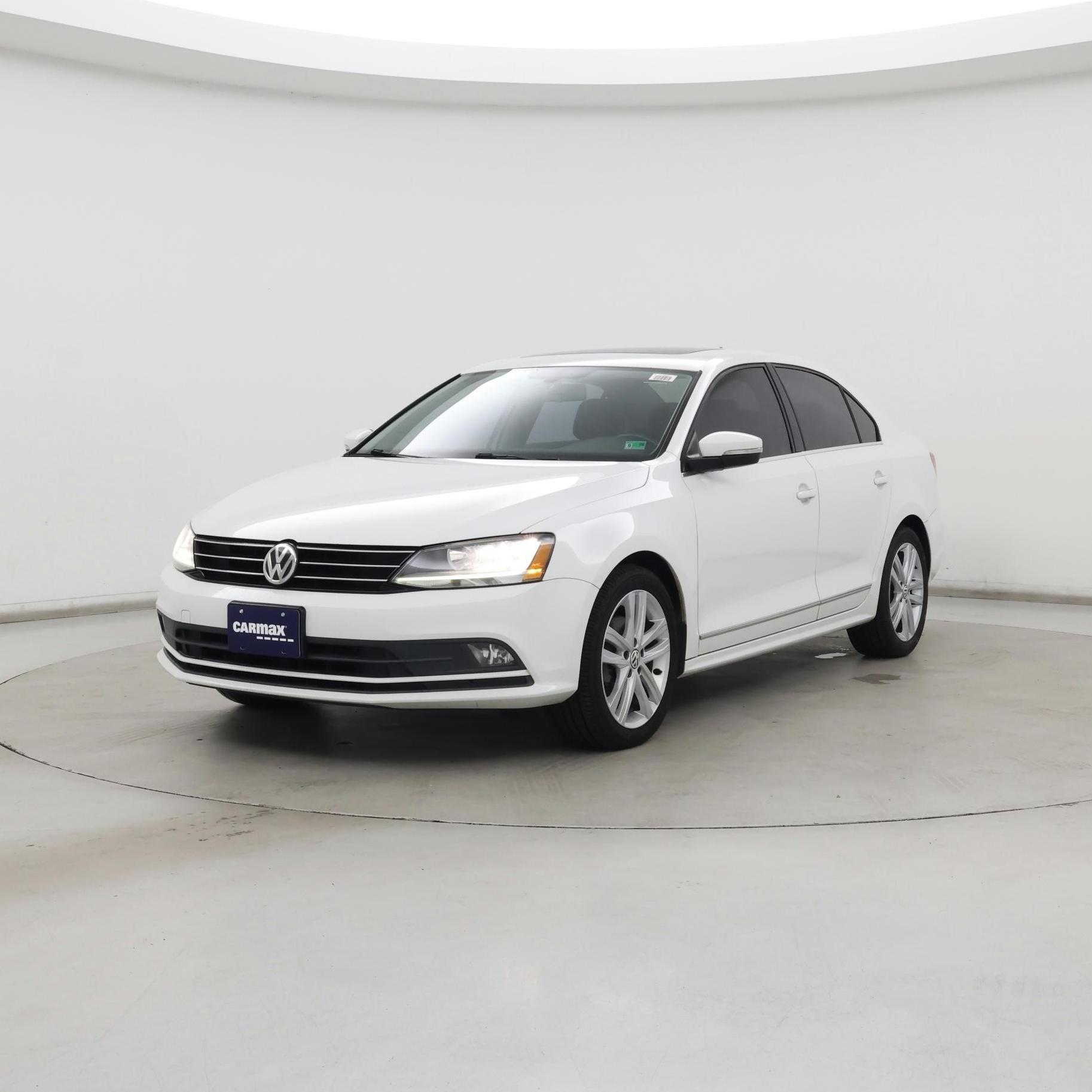 Thumbnail: 2017 Volkswagen Jetta - 4