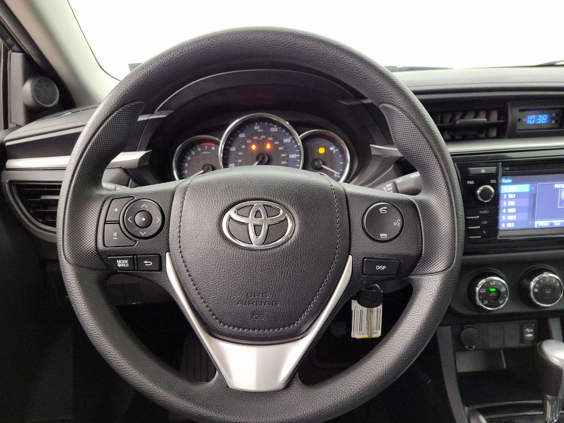 Thumbnail: 2016 Toyota Corolla - 10