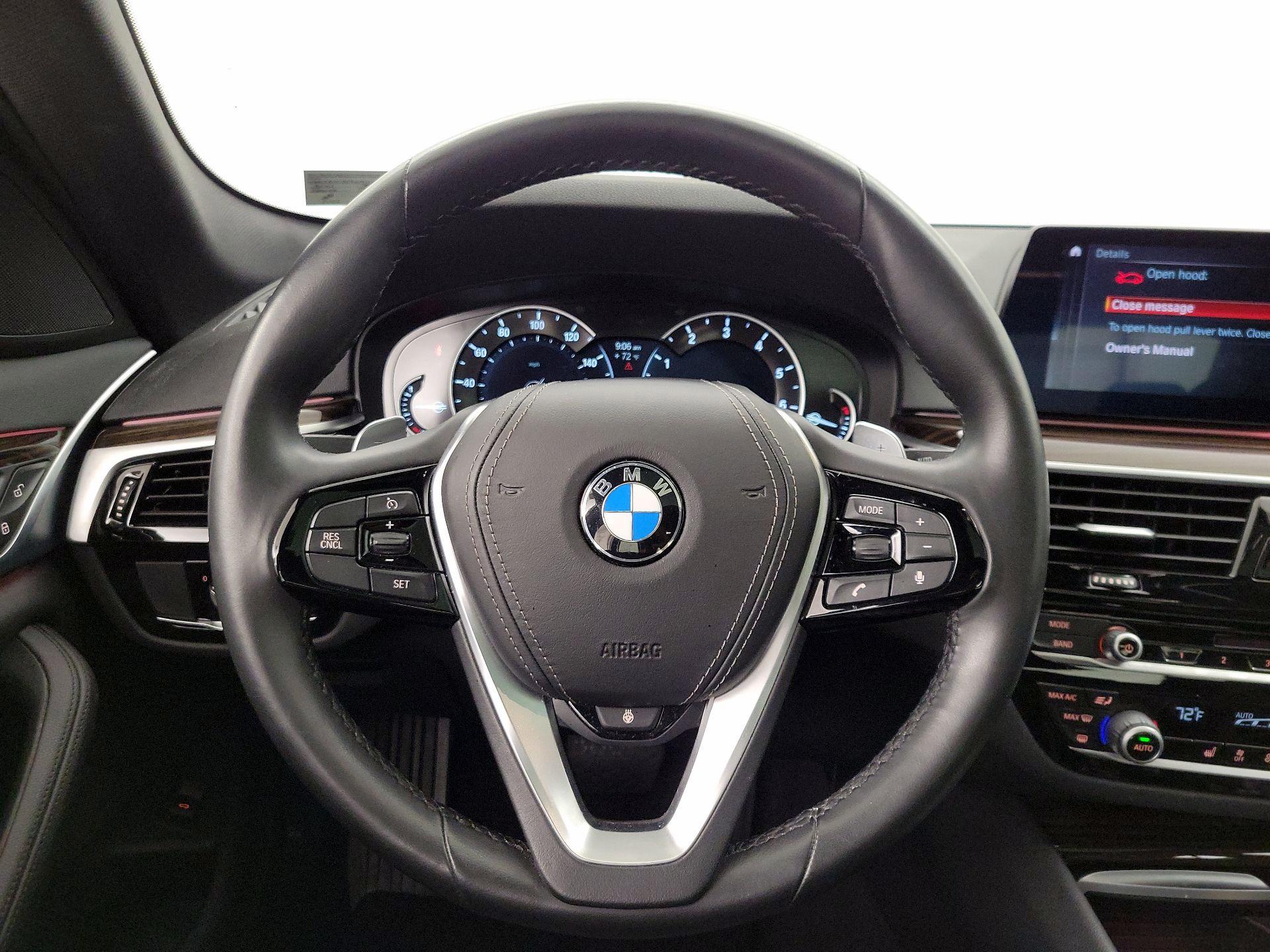 Thumbnail: 2019 BMW 5 Series - 10