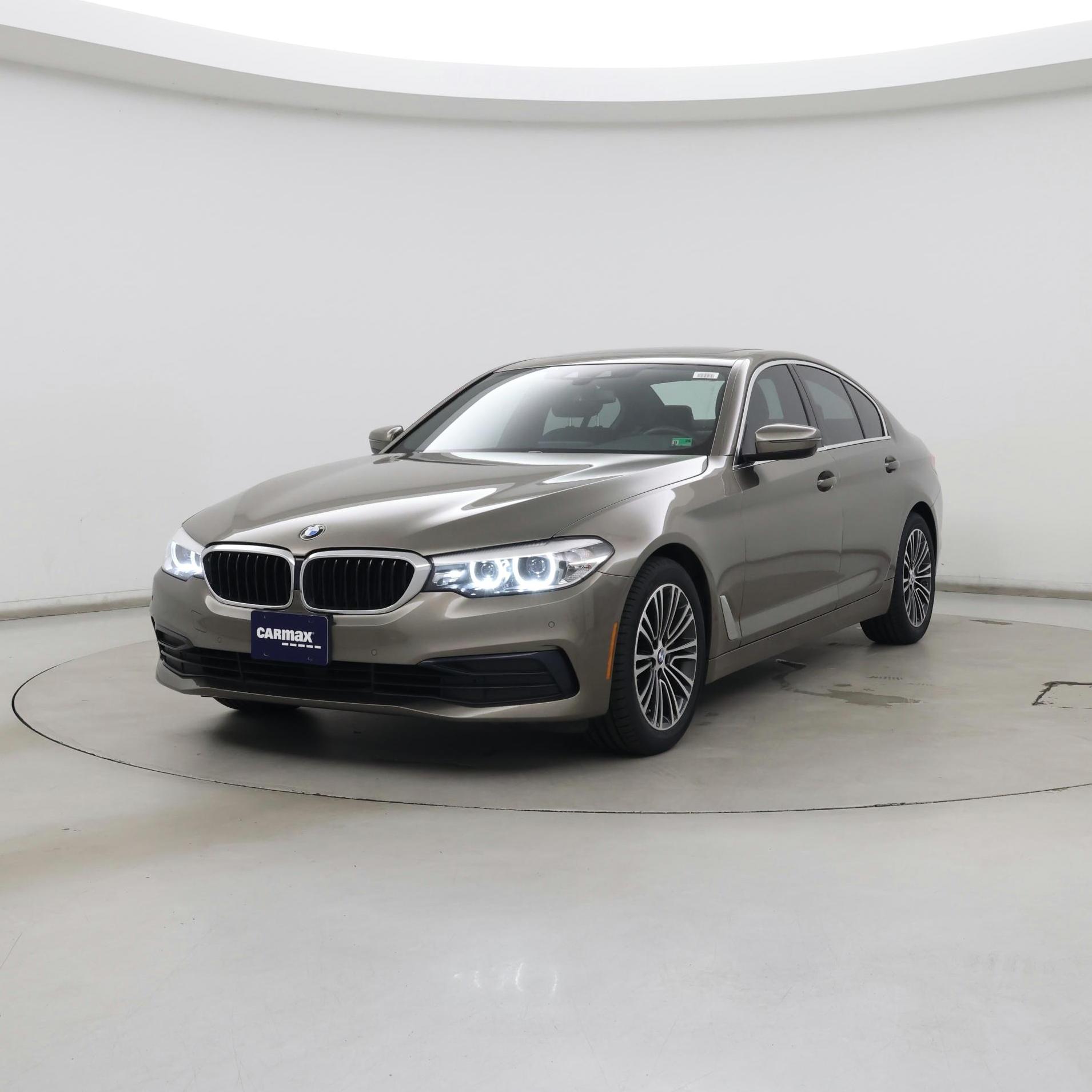 Thumbnail: 2019 BMW 5 Series - 4