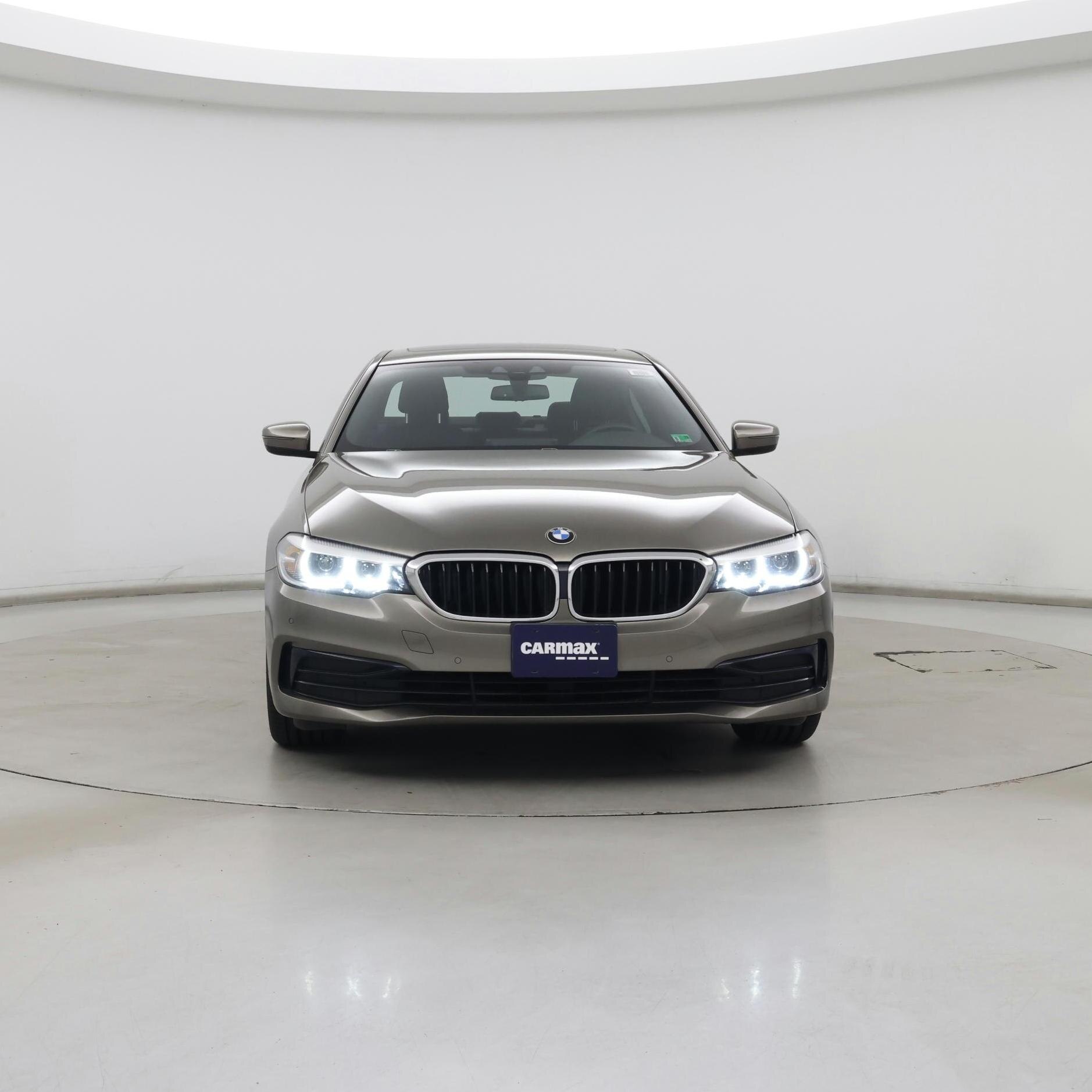 Thumbnail: 2019 BMW 5 Series - 5