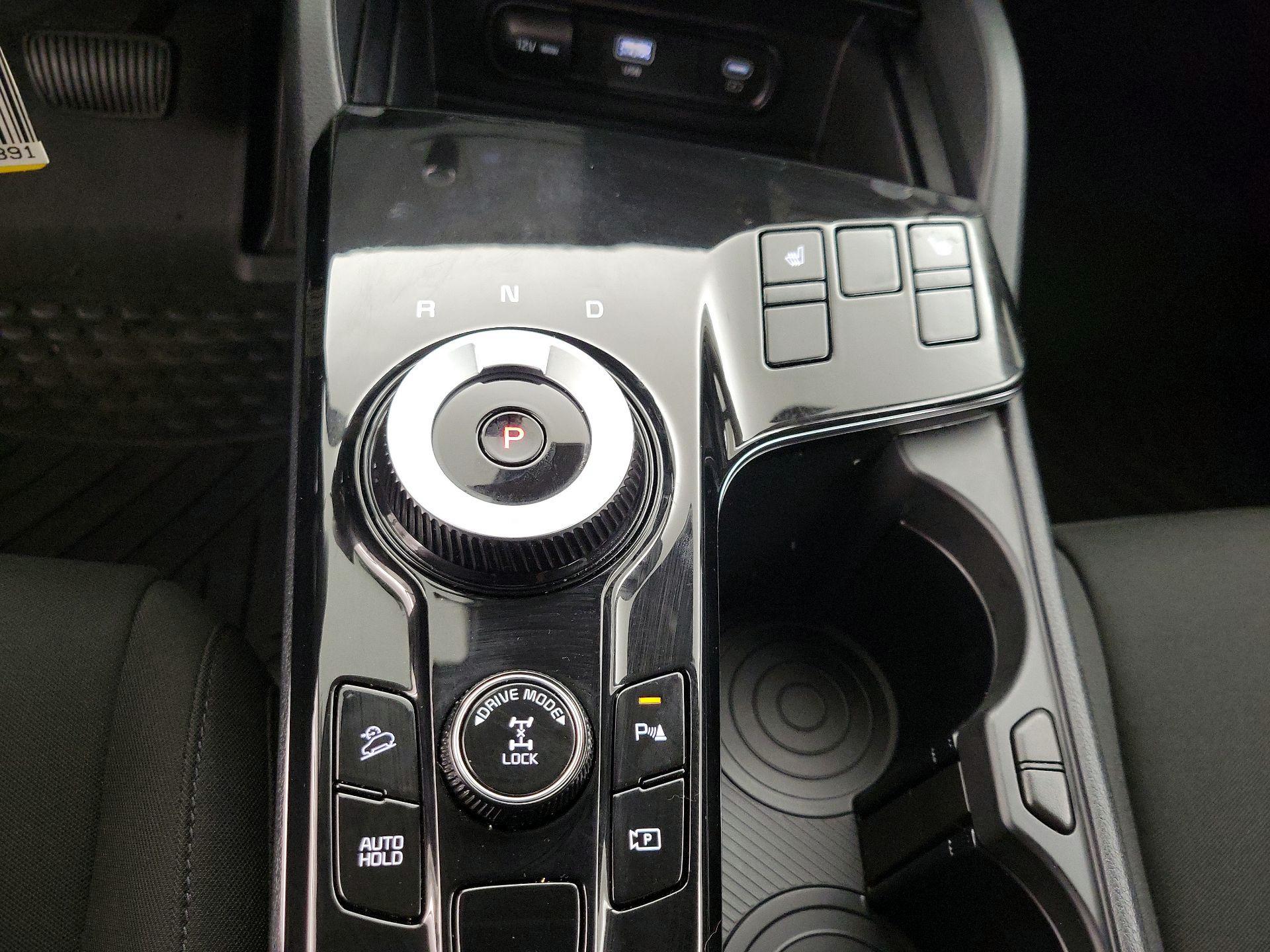 Thumbnail: 2024 Kia Sportage - 17