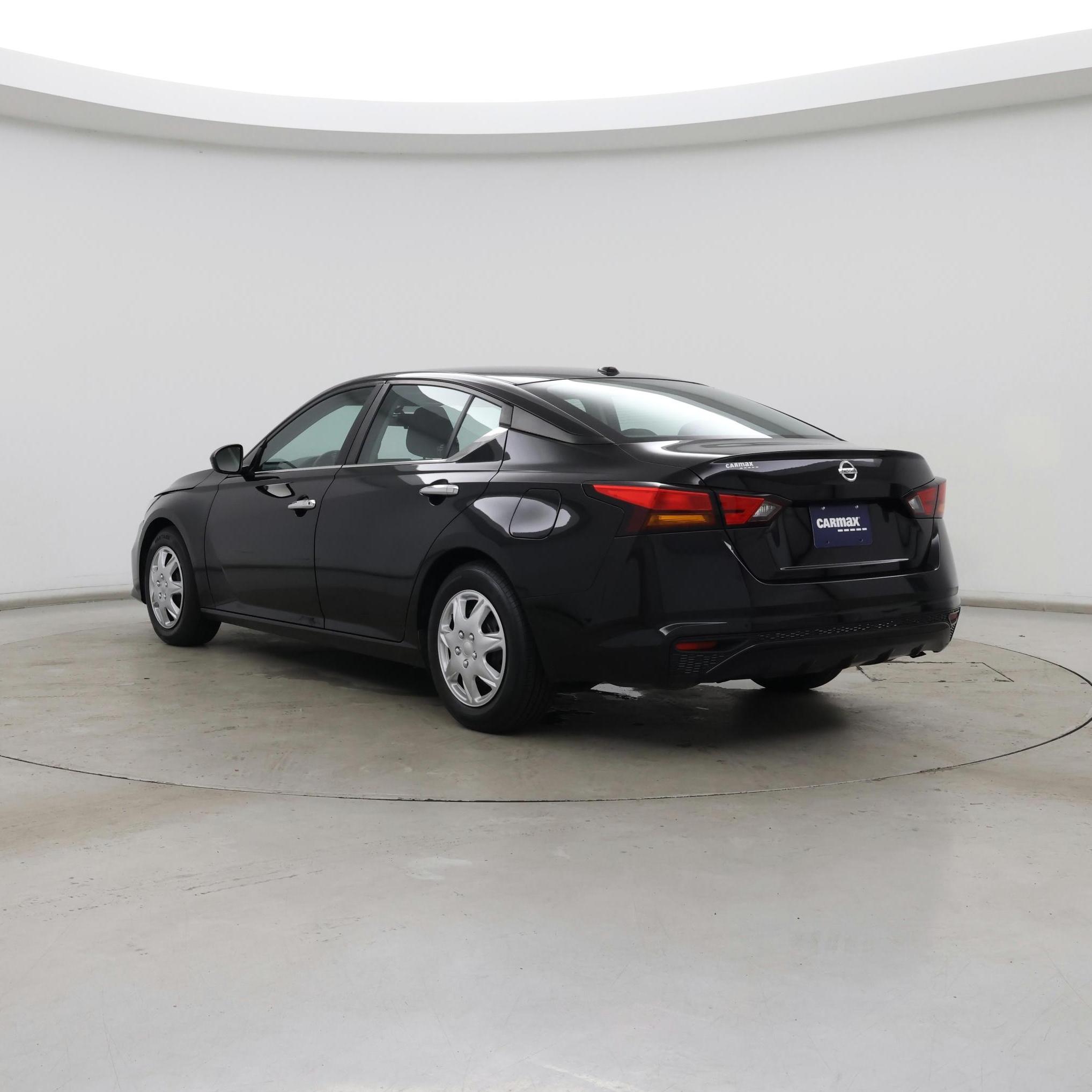 Thumbnail: 2020 Nissan Altima - 2