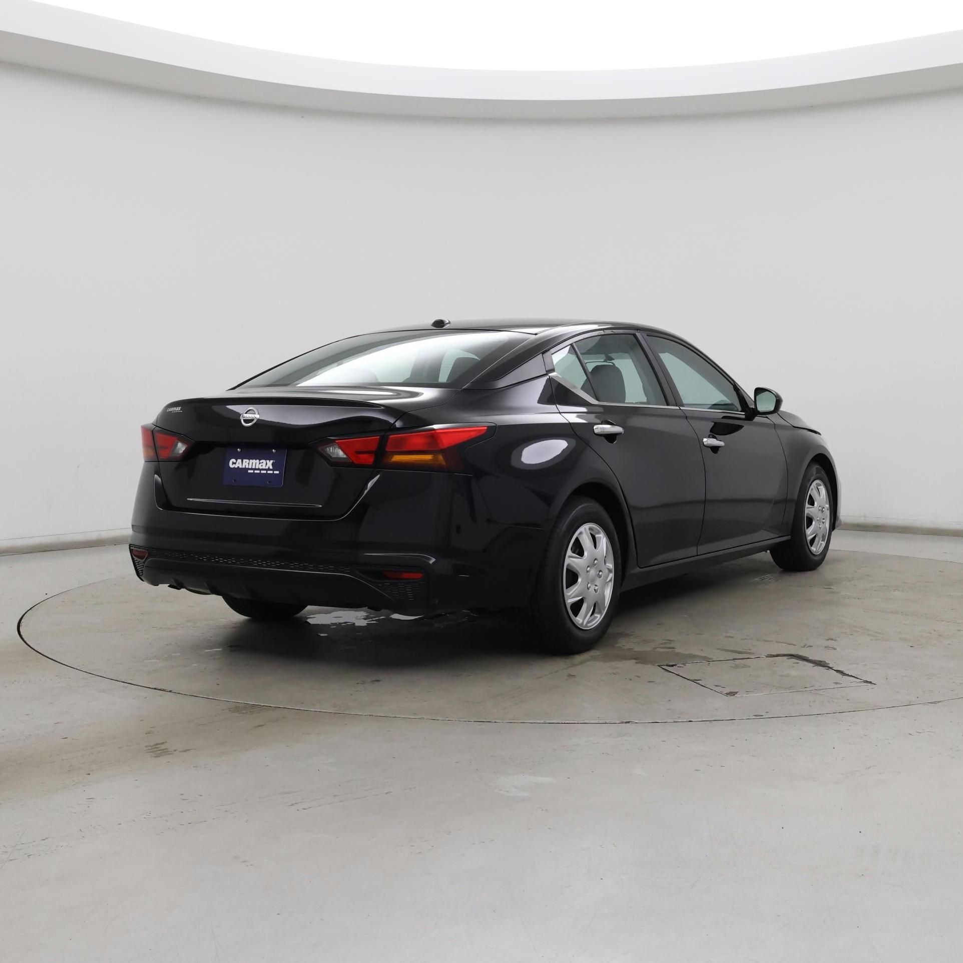 Thumbnail: 2020 Nissan Altima - 8