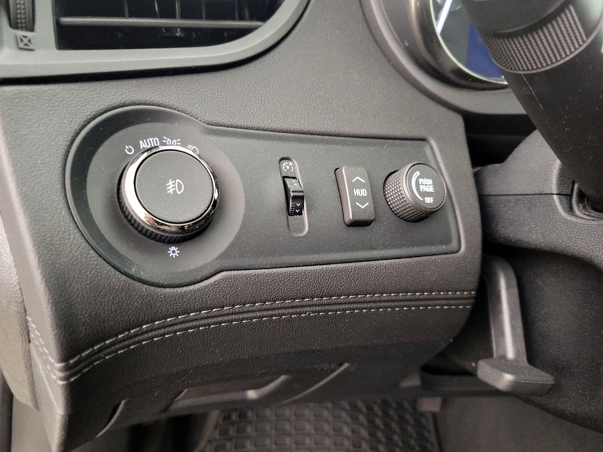 Thumbnail: 2015 Buick LaCrosse - 13