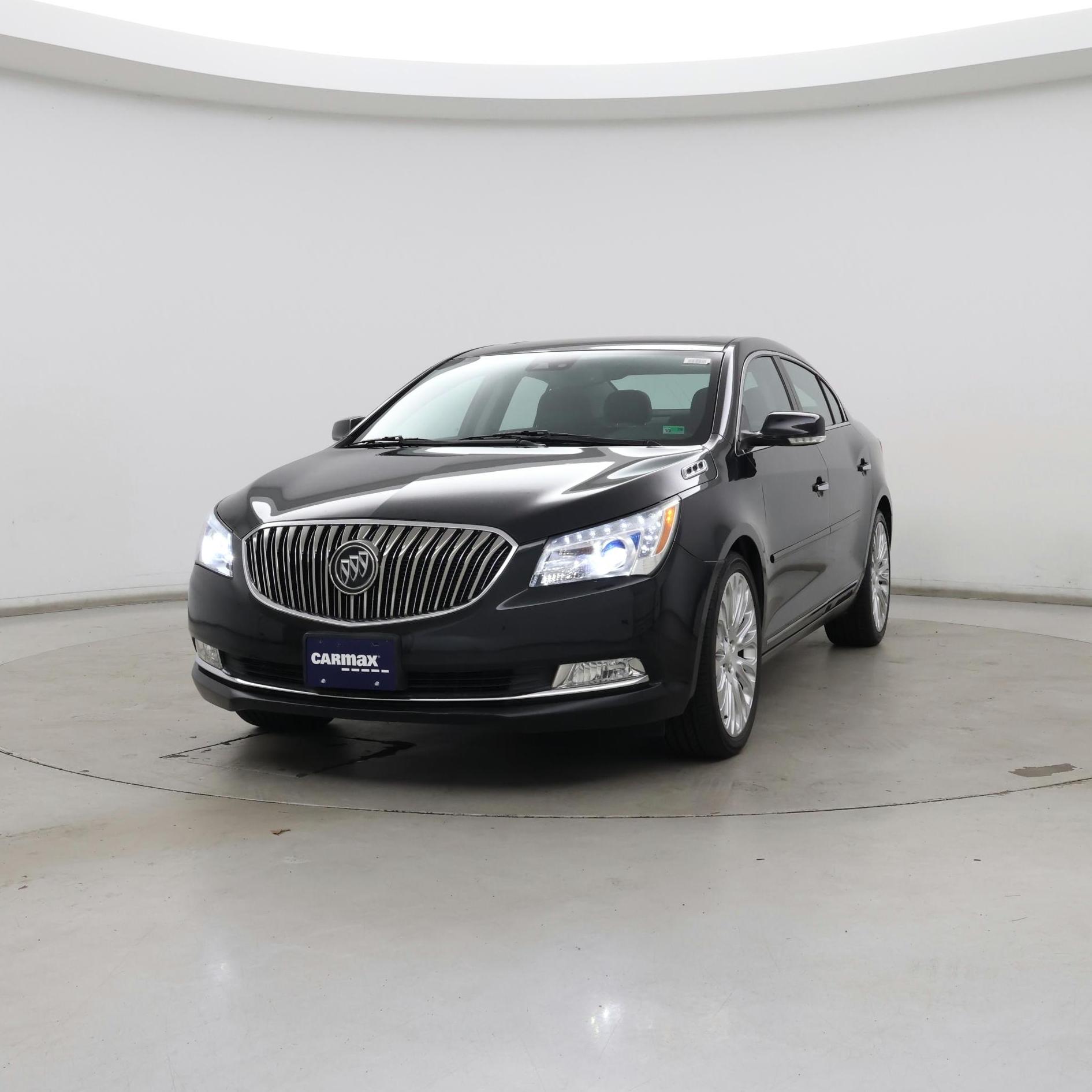 Thumbnail: 2015 Buick LaCrosse - 4