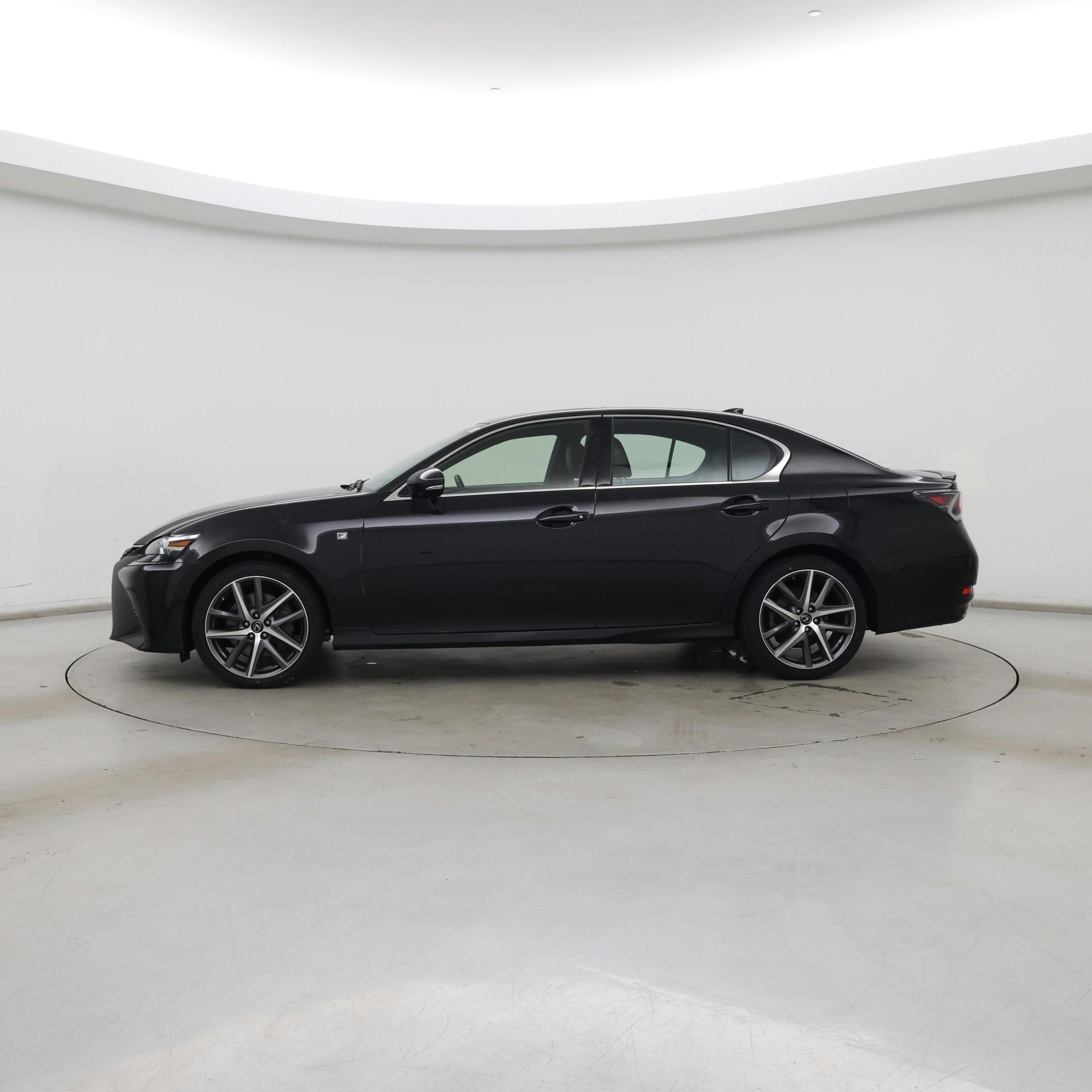 Thumbnail: 2017 Lexus GS - 3