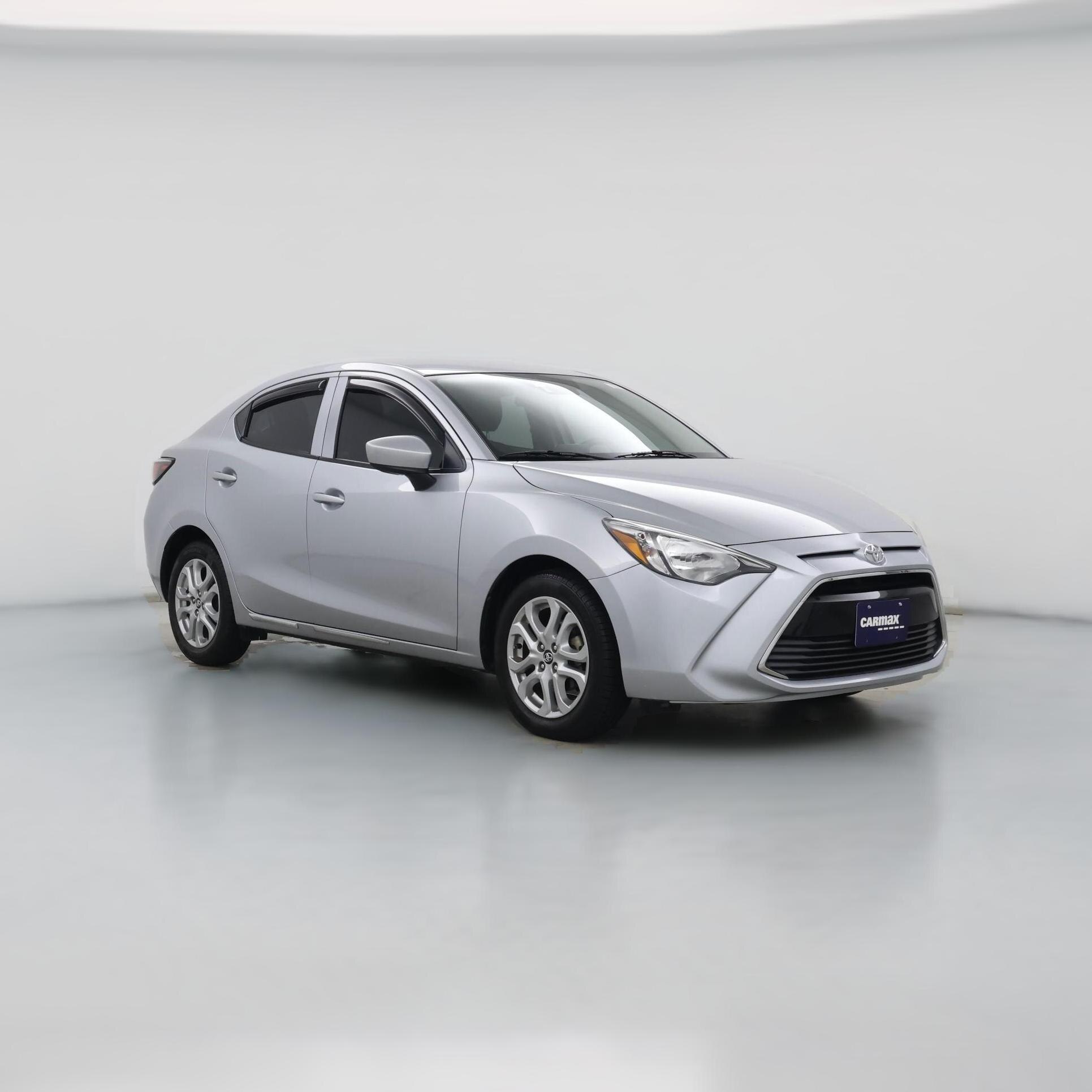 Thumbnail: 2018 Toyota Yaris iA - 1