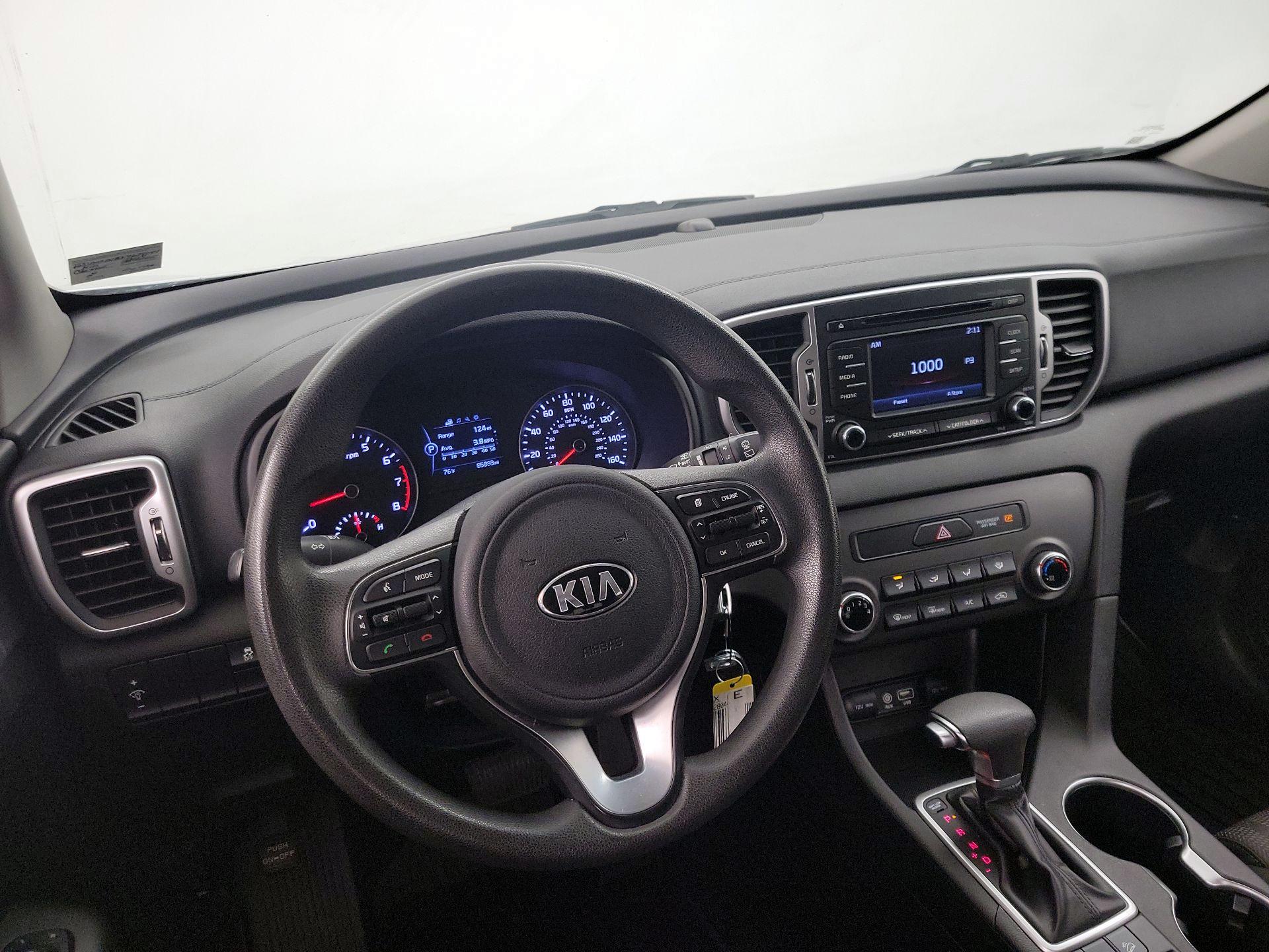 Thumbnail: 2019 Kia Sportage - 9