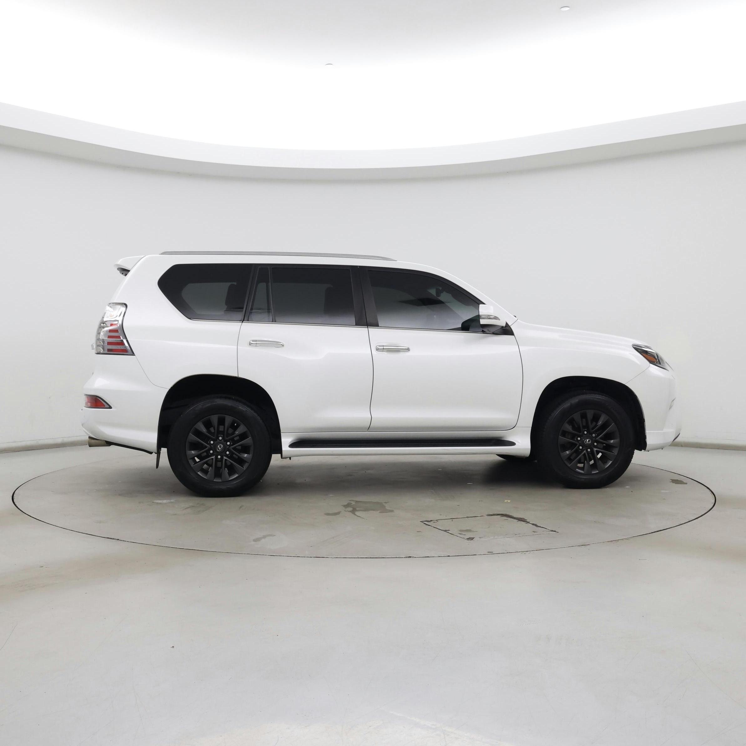 Thumbnail: 2020 Lexus GX - 7