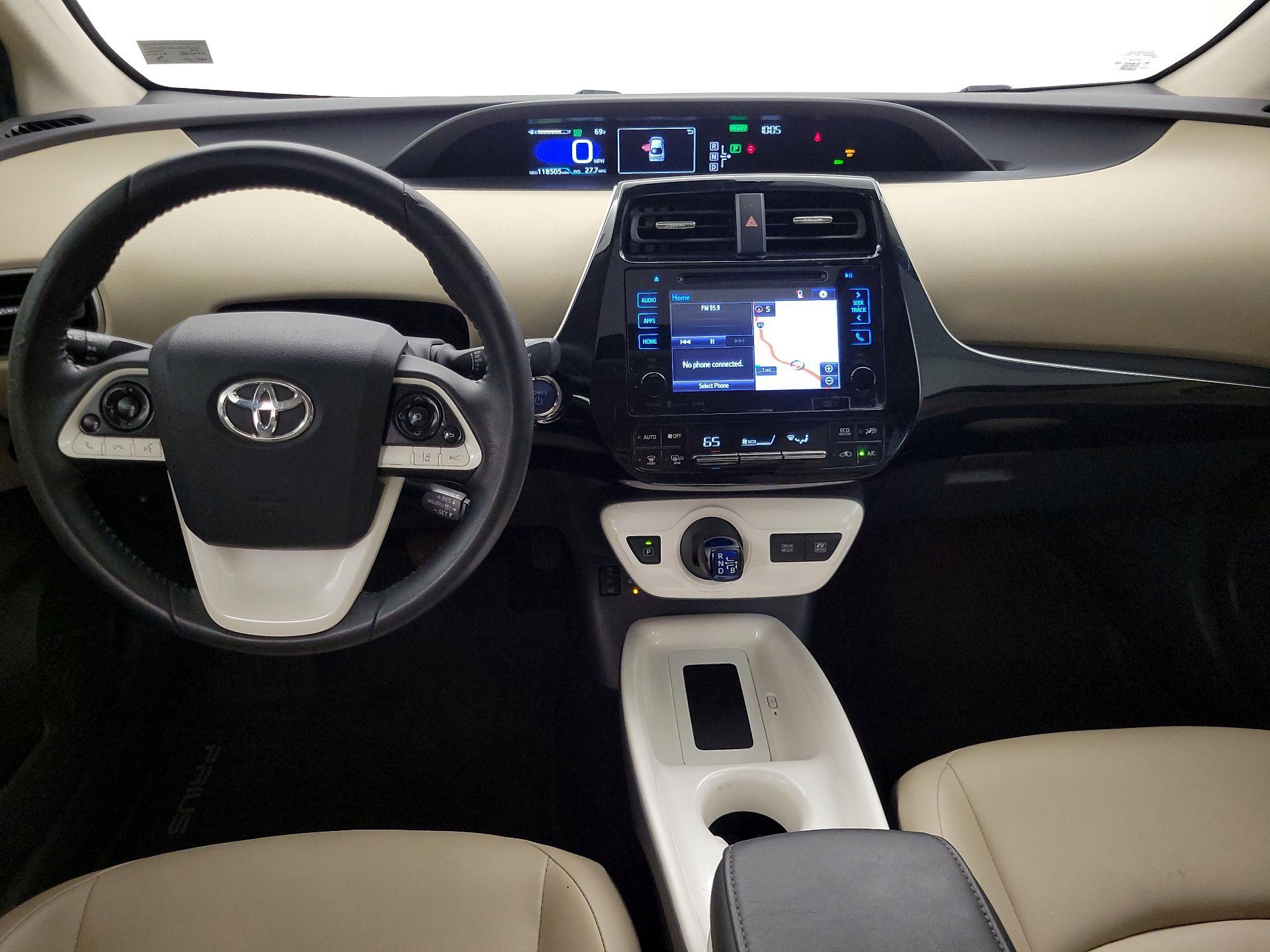 Thumbnail: 2016 Toyota Prius - 9