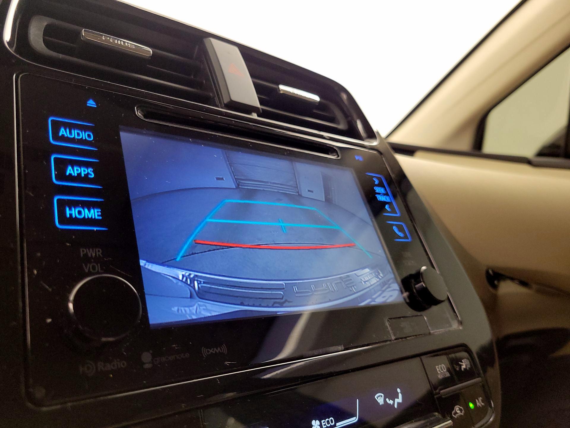 Thumbnail: 2016 Toyota Prius - 15