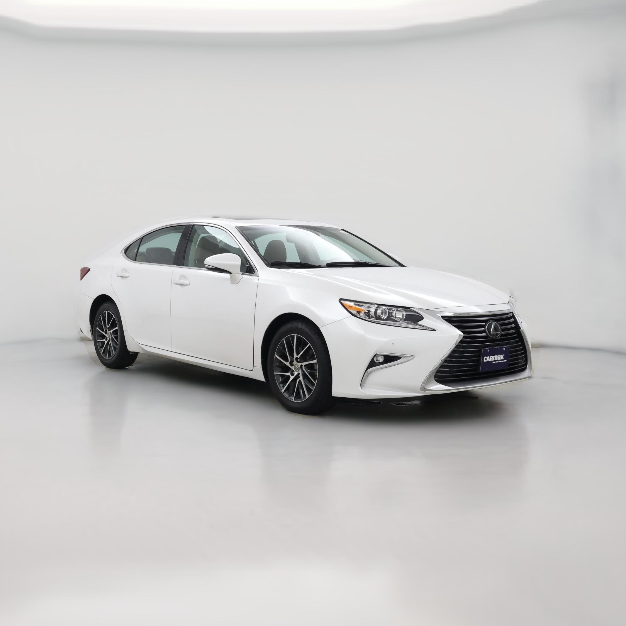 Thumbnail: 2017 Lexus ES - 1