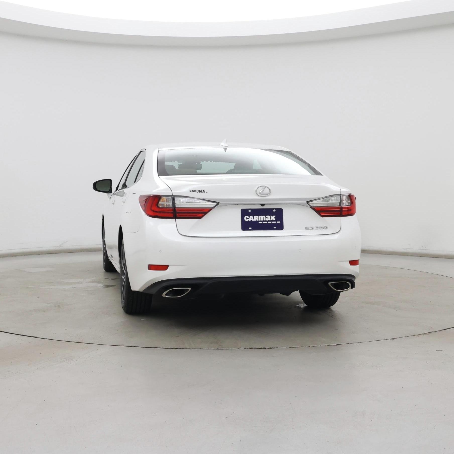 Thumbnail: 2017 Lexus ES - 6