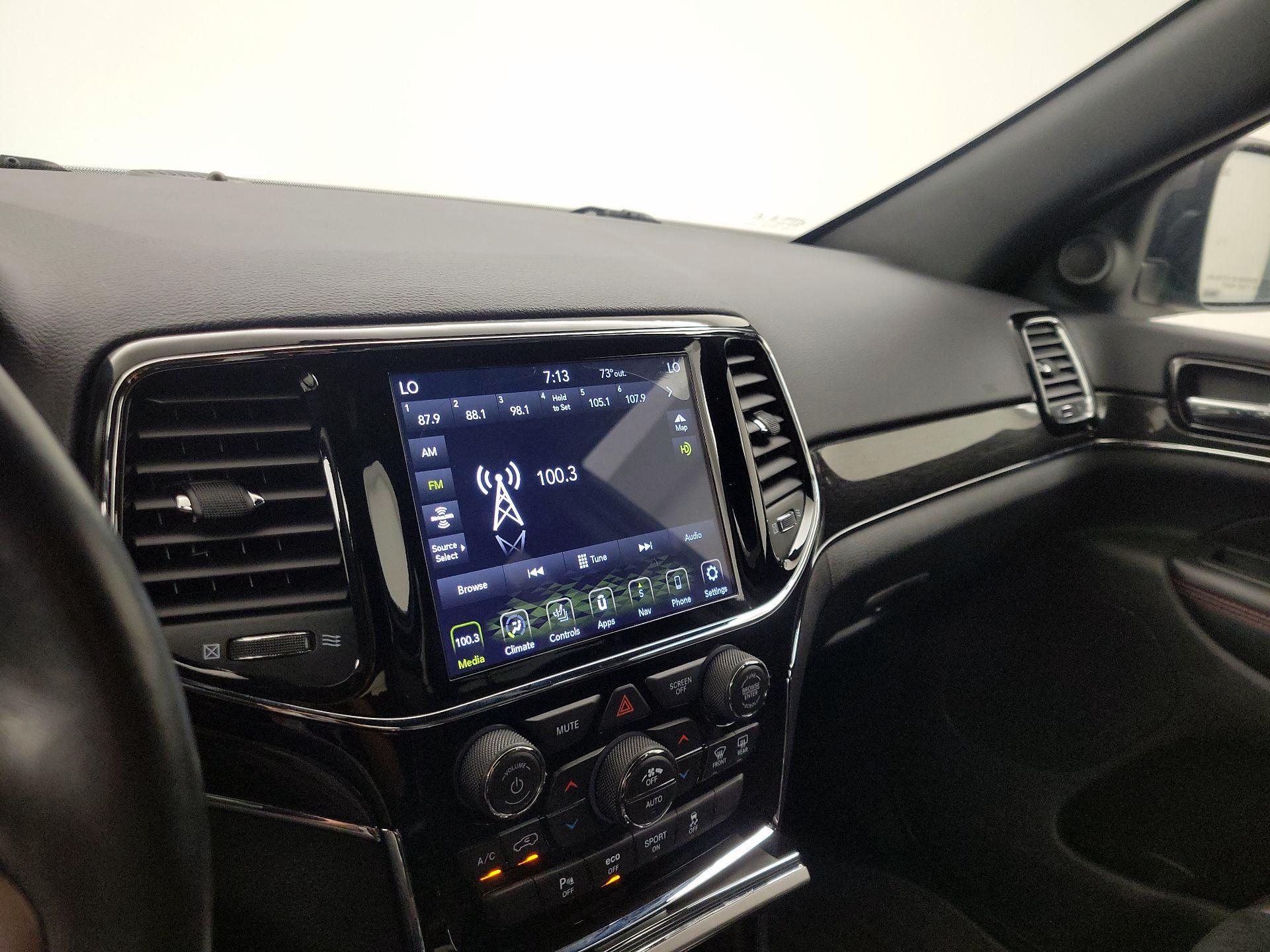 Thumbnail: 2020 Jeep Grand Cherokee - 16