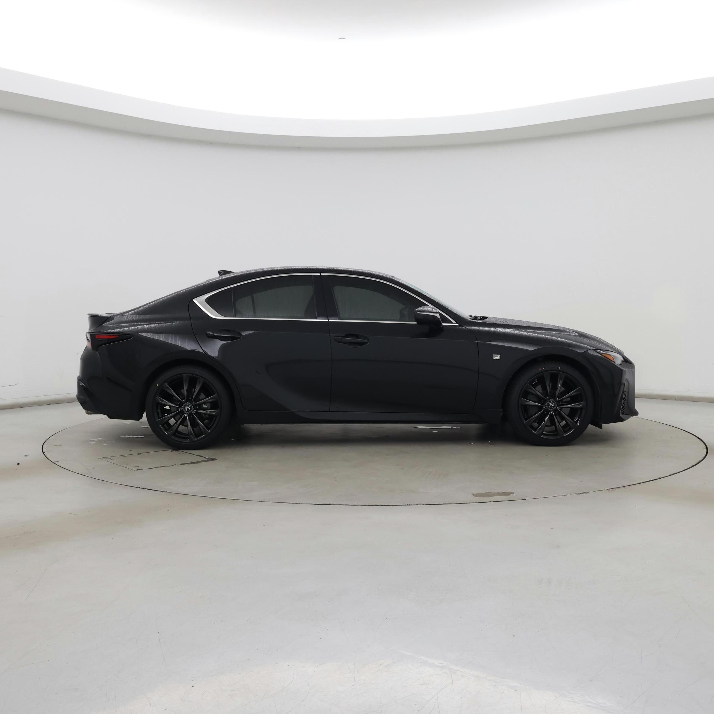 Thumbnail: 2022 Lexus IS - 7