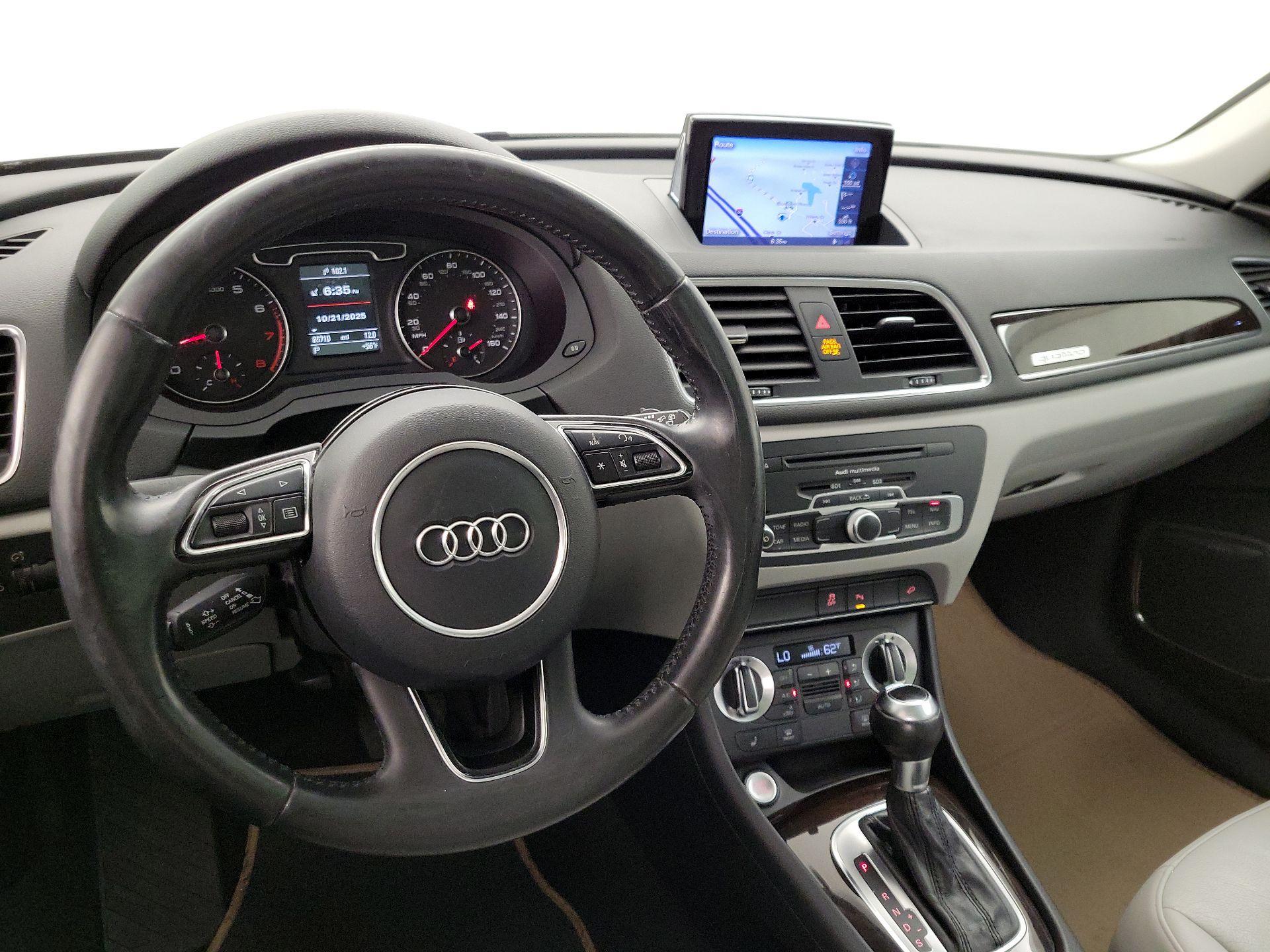 Thumbnail: 2015 Audi Q3 - 9