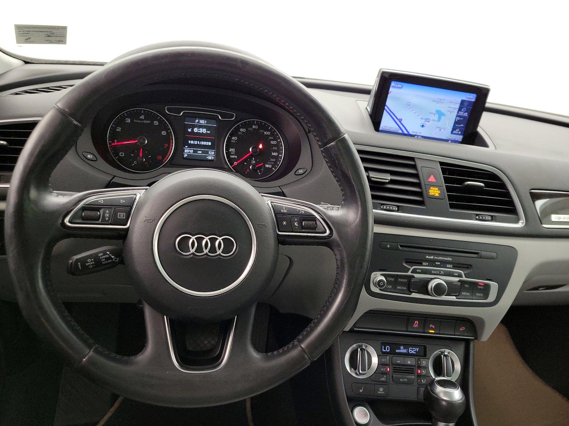 Thumbnail: 2015 Audi Q3 - 10