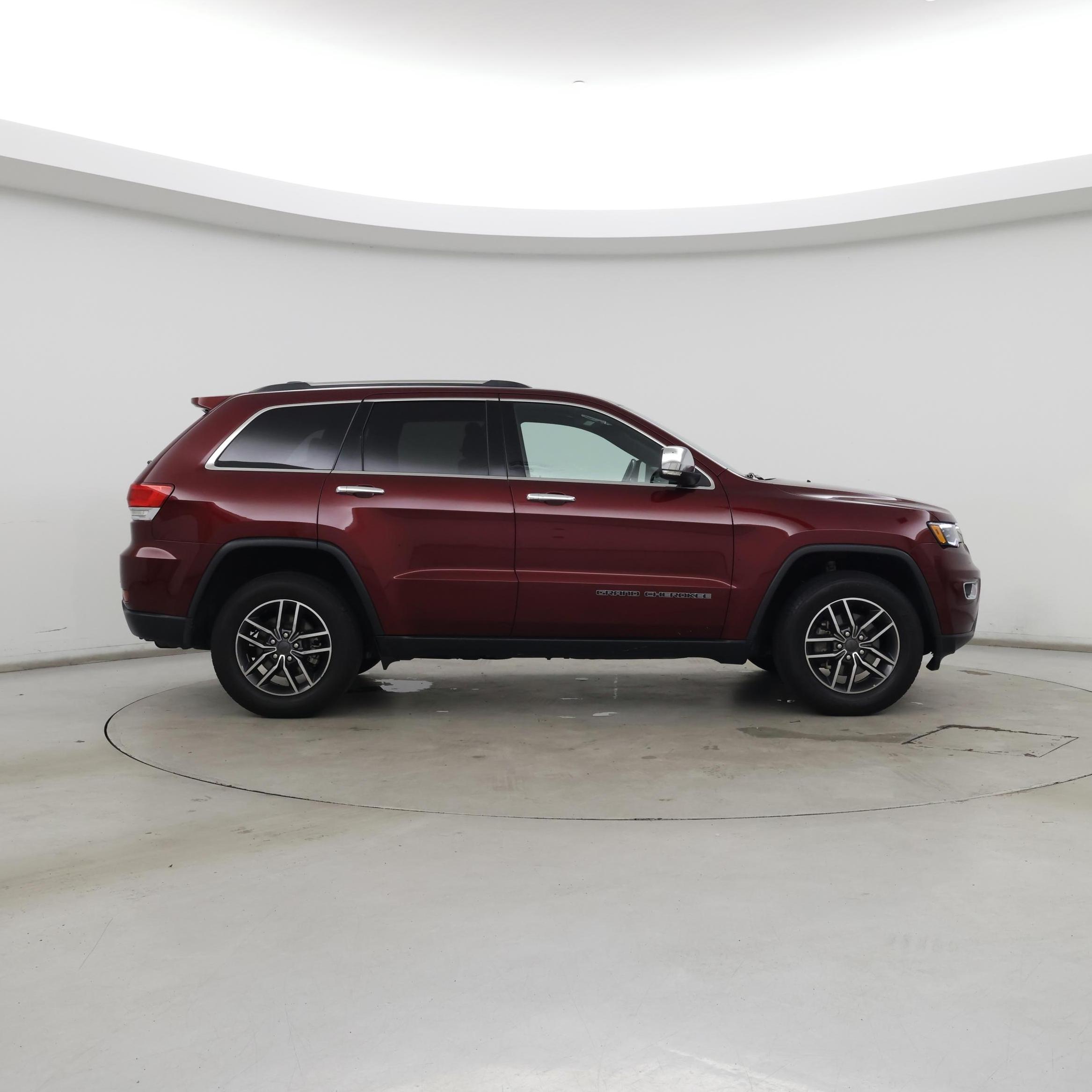 Thumbnail: 2019 Jeep Grand Cherokee - 7