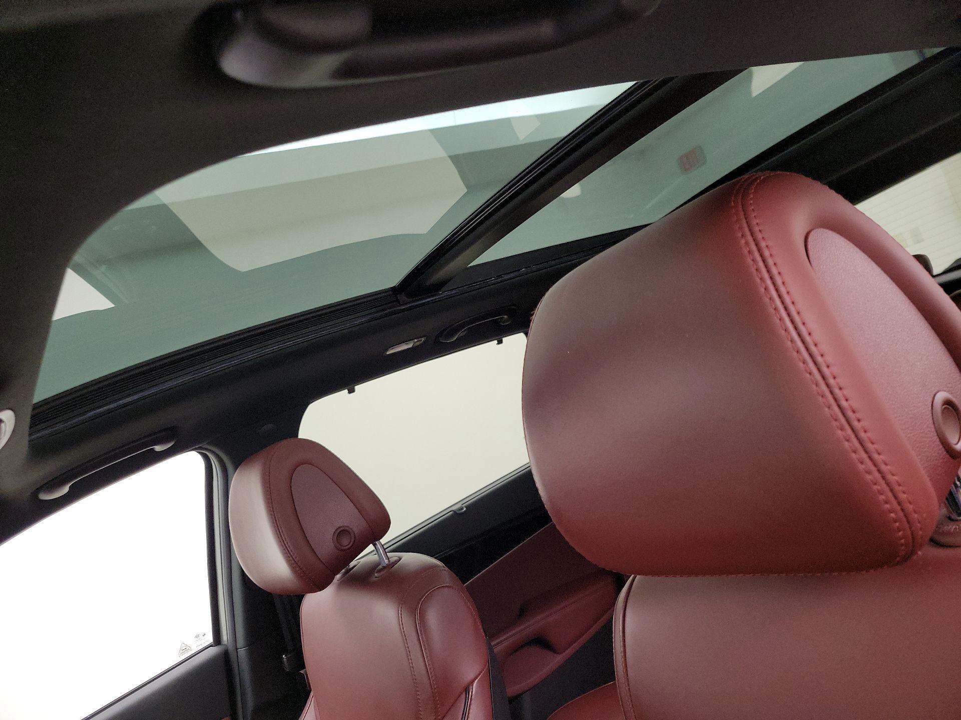 Thumbnail: 2016 Kia Sorento - 20