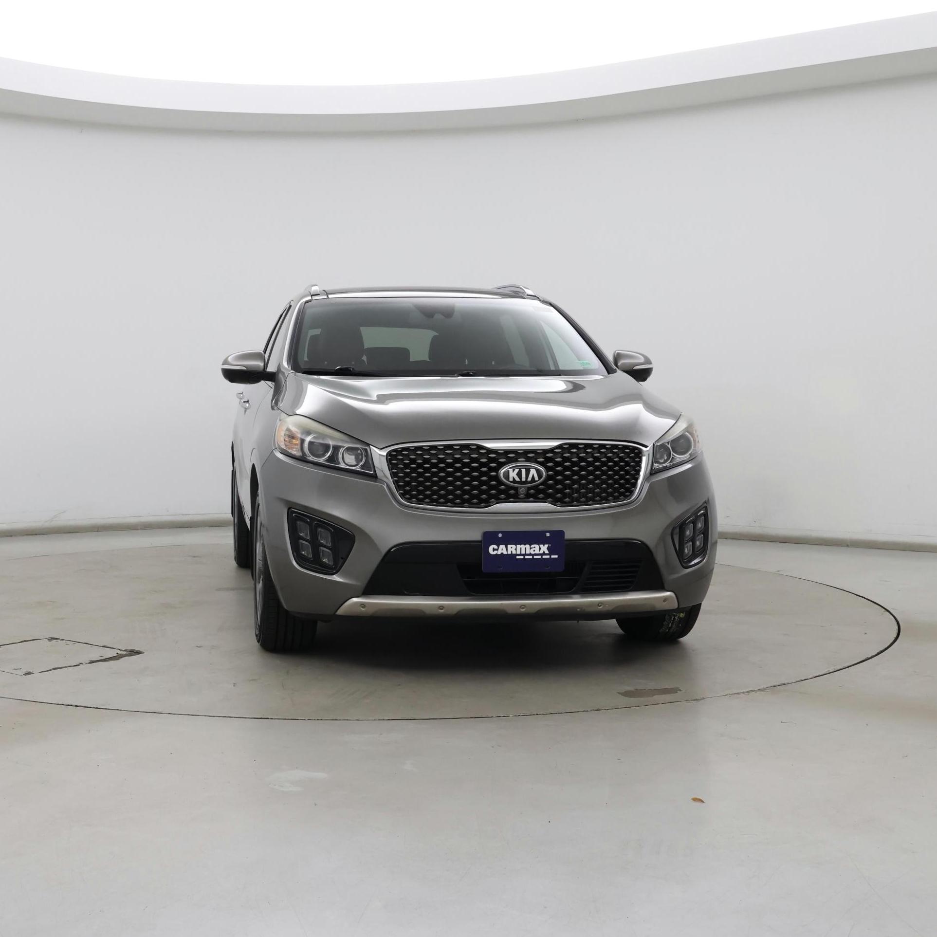 Thumbnail: 2016 Kia Sorento - 5
