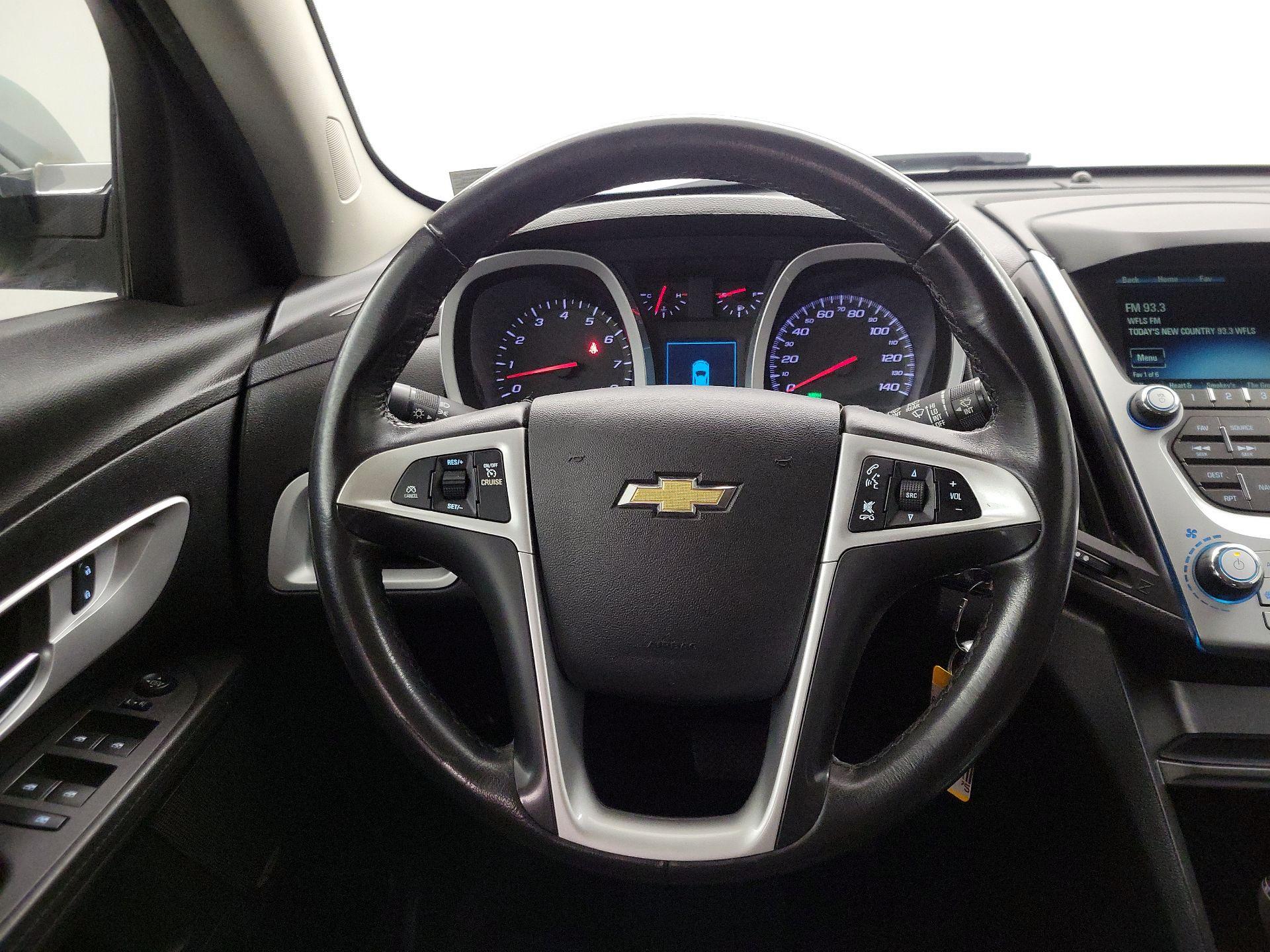 Thumbnail: 2017 Chevrolet Equinox - 10