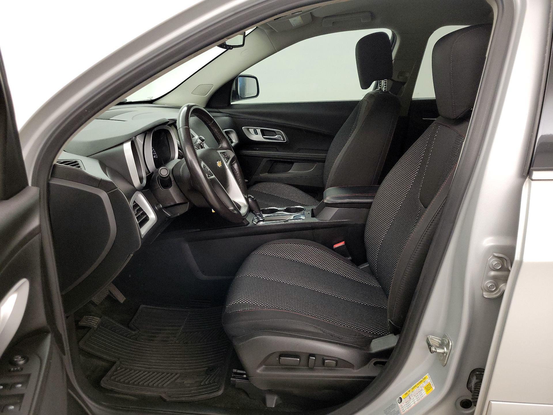 Thumbnail: 2017 Chevrolet Equinox - 11