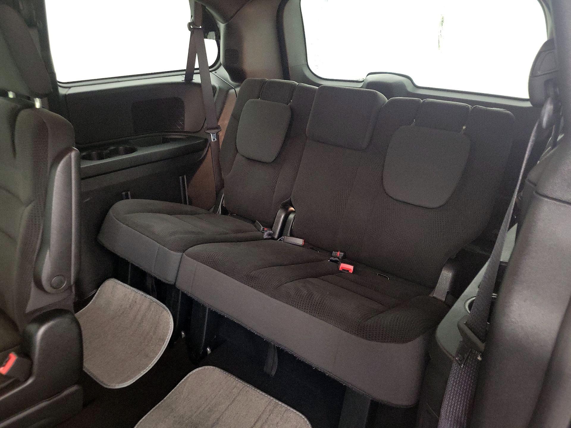 Thumbnail: 2018 Dodge Grand Caravan - 20