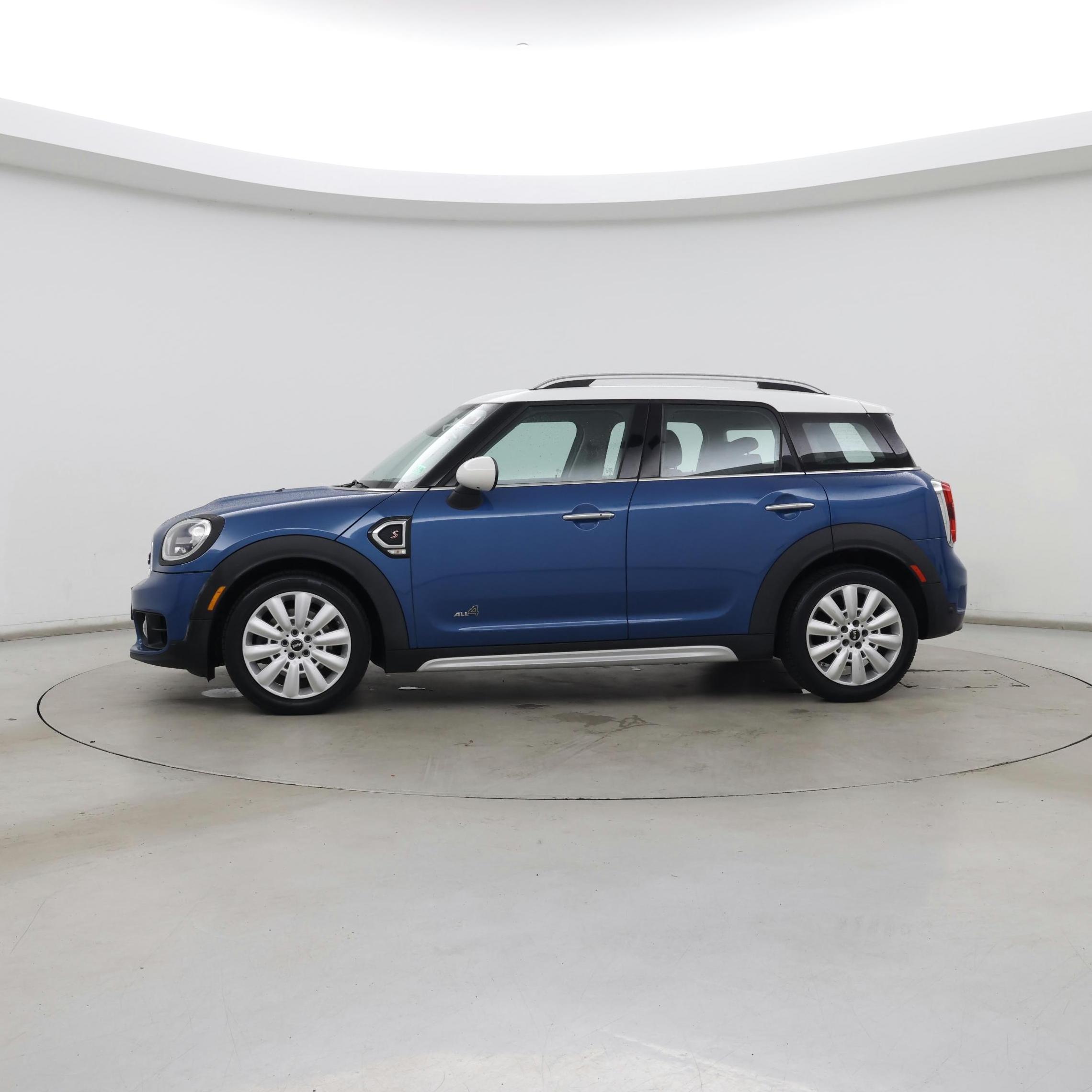 Thumbnail: 2019 MINI Cooper Countryman - 3