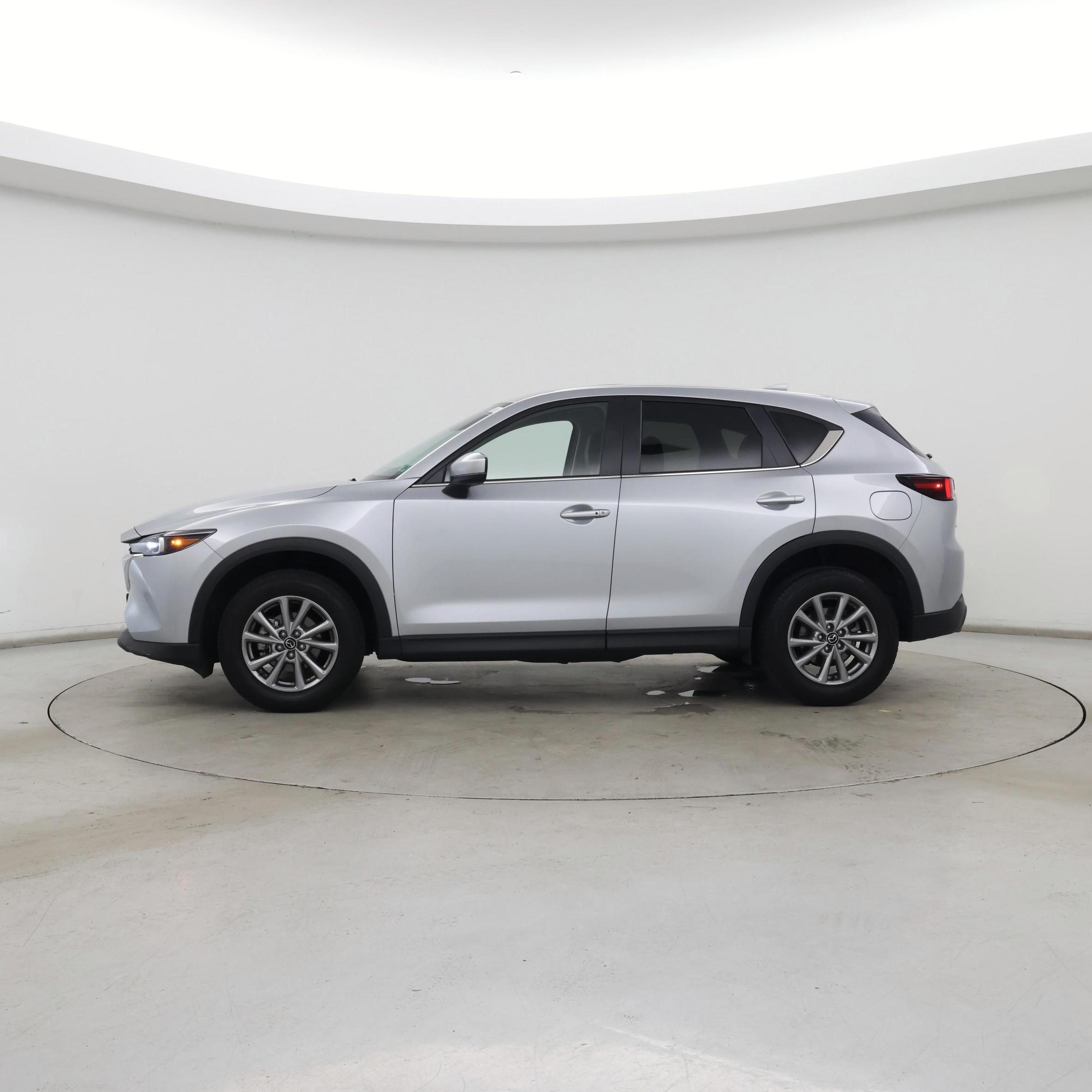 Thumbnail: 2022 Mazda CX-5 - 3