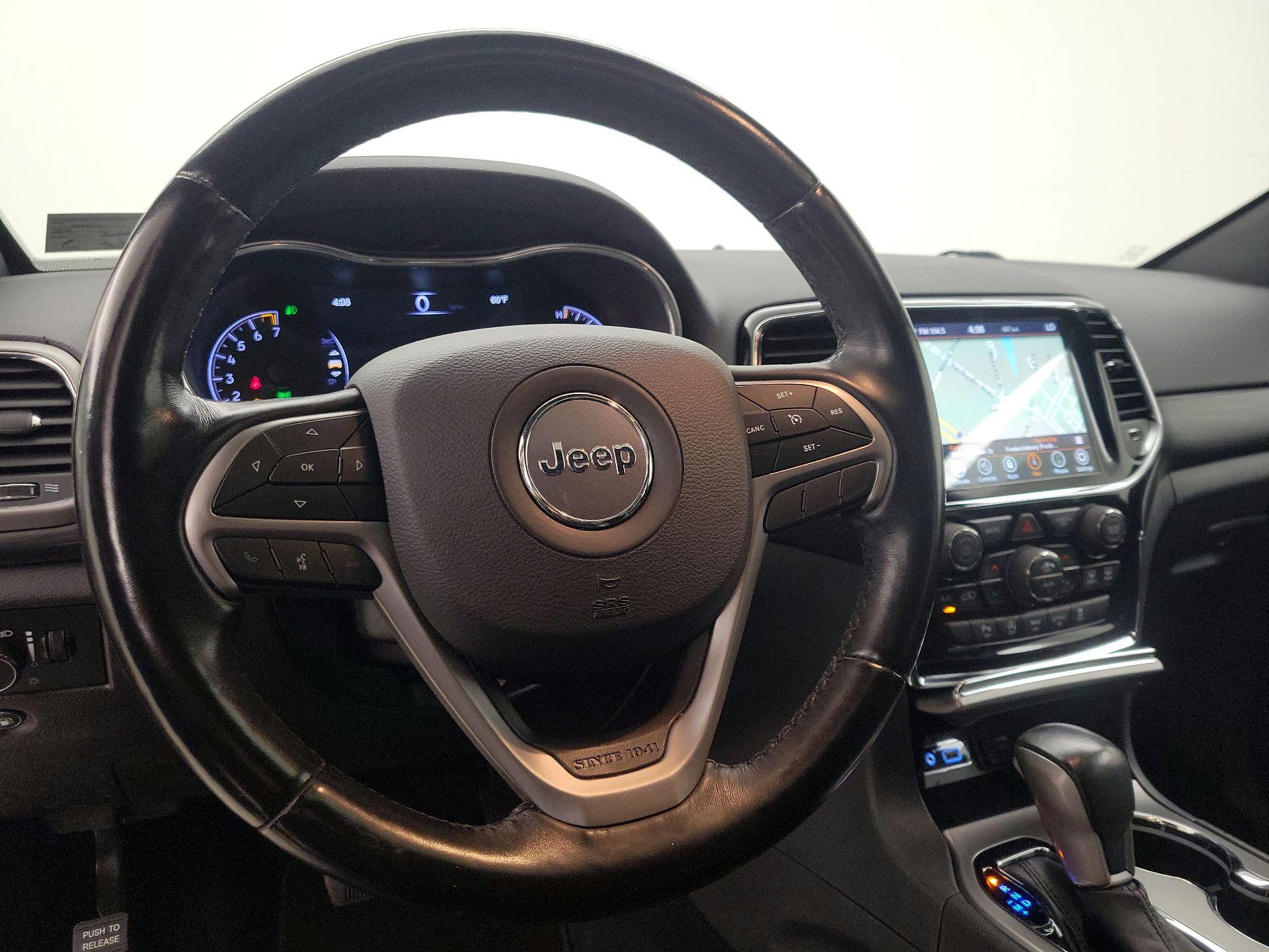 Thumbnail: 2020 Jeep Grand Cherokee - 10