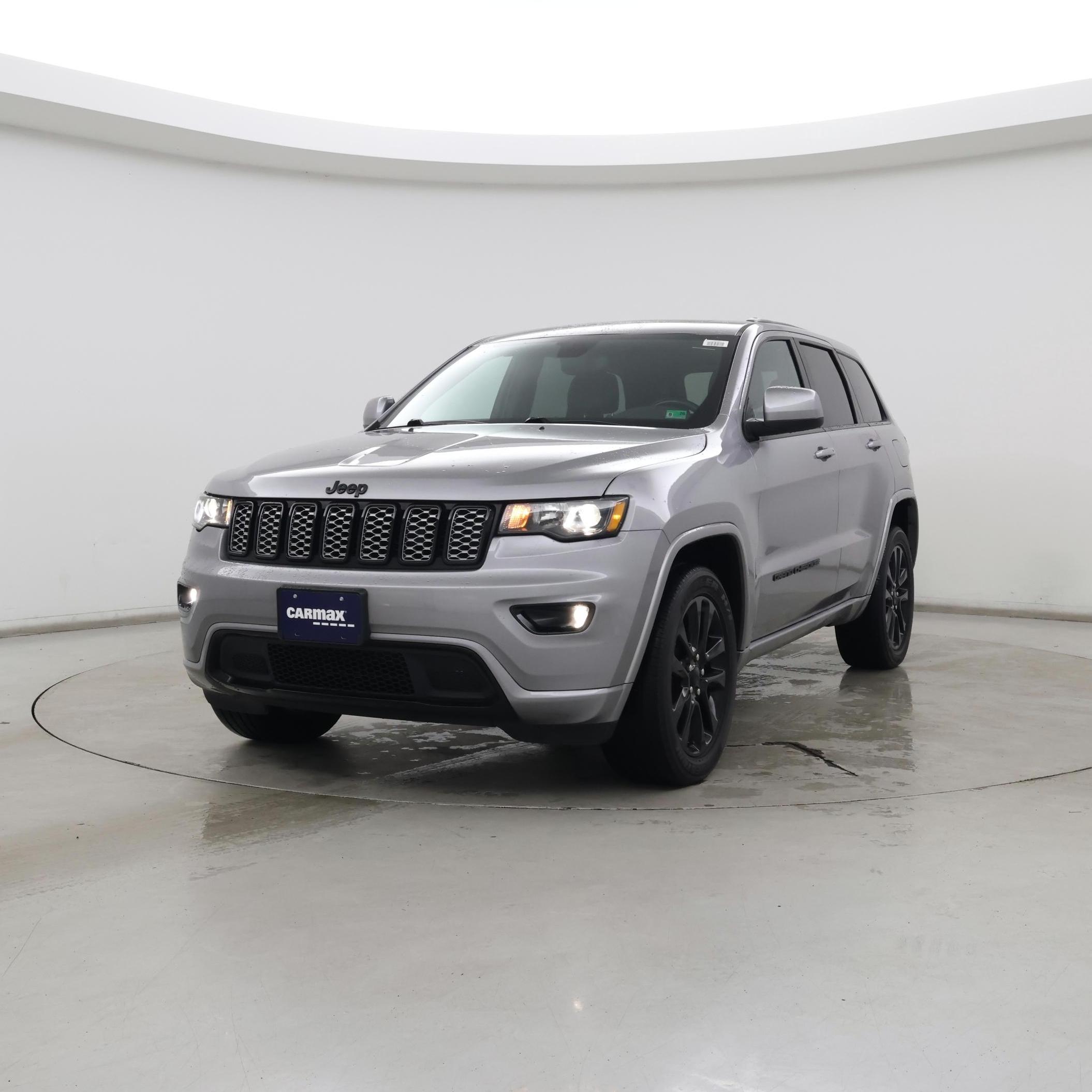 Thumbnail: 2020 Jeep Grand Cherokee - 4
