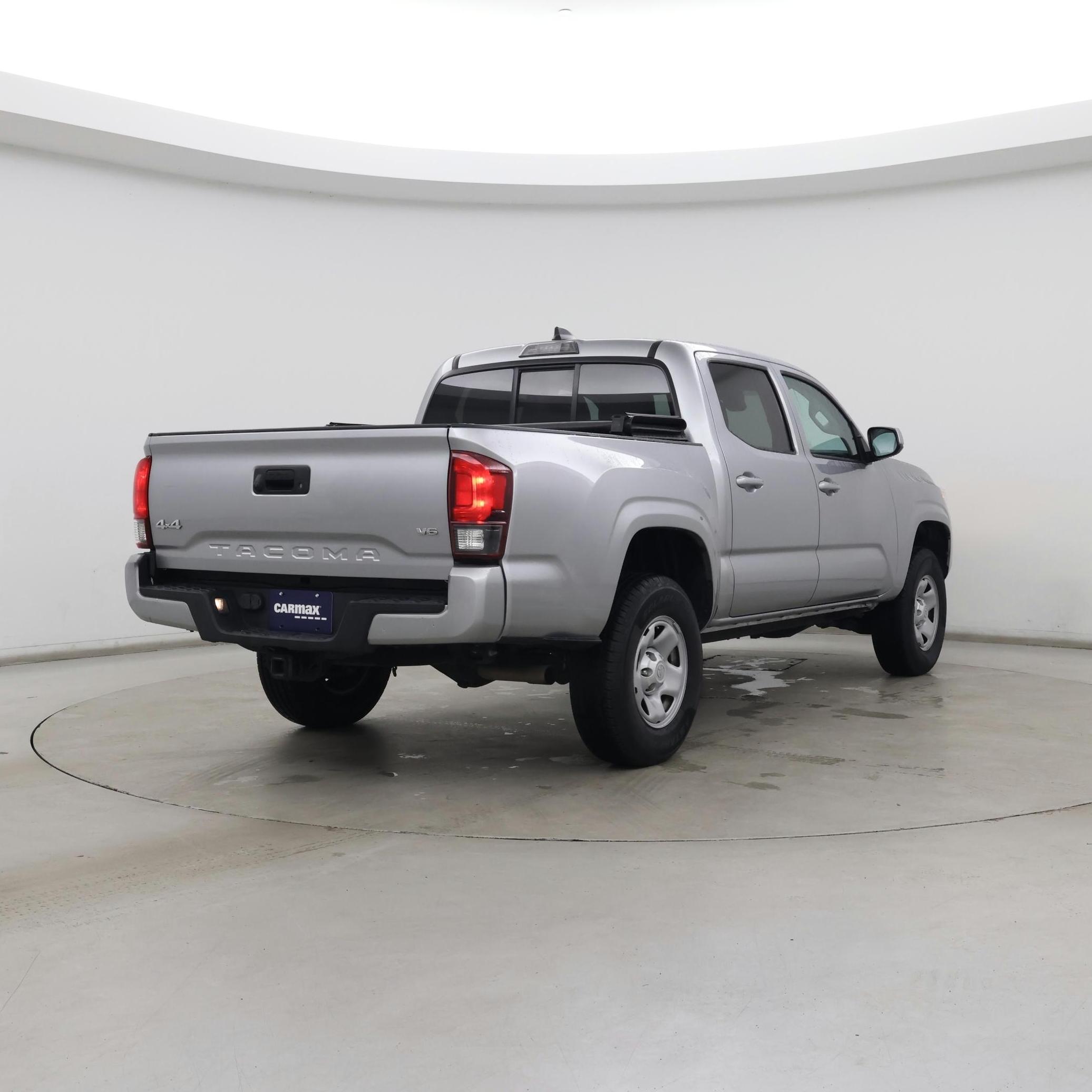 Thumbnail: 2022 Toyota Tacoma - 8