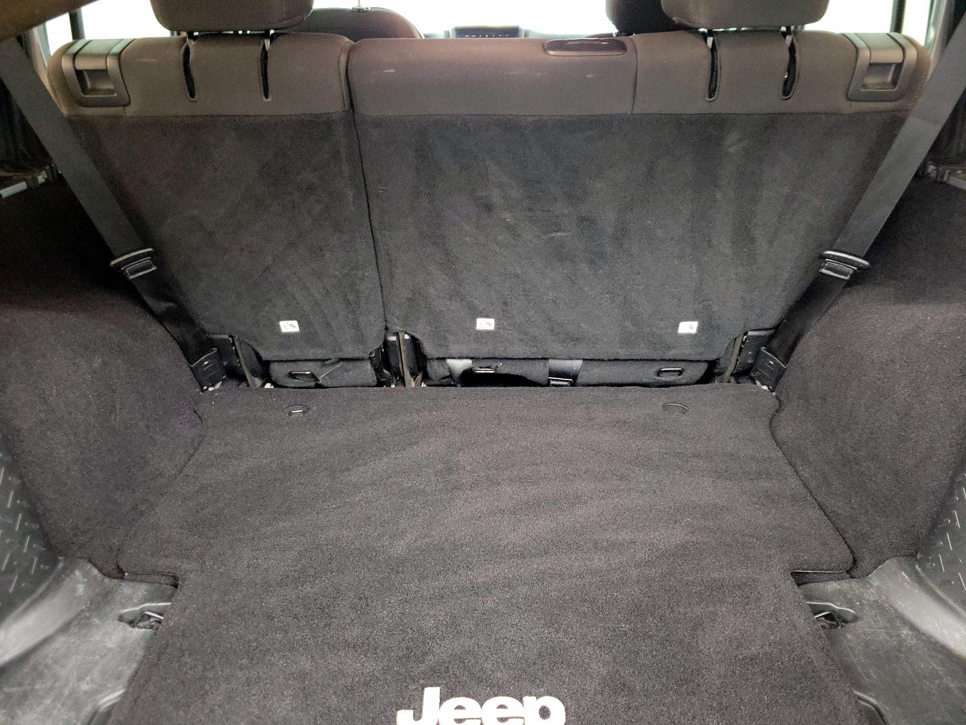 Thumbnail: 2017 Jeep Wrangler - 18