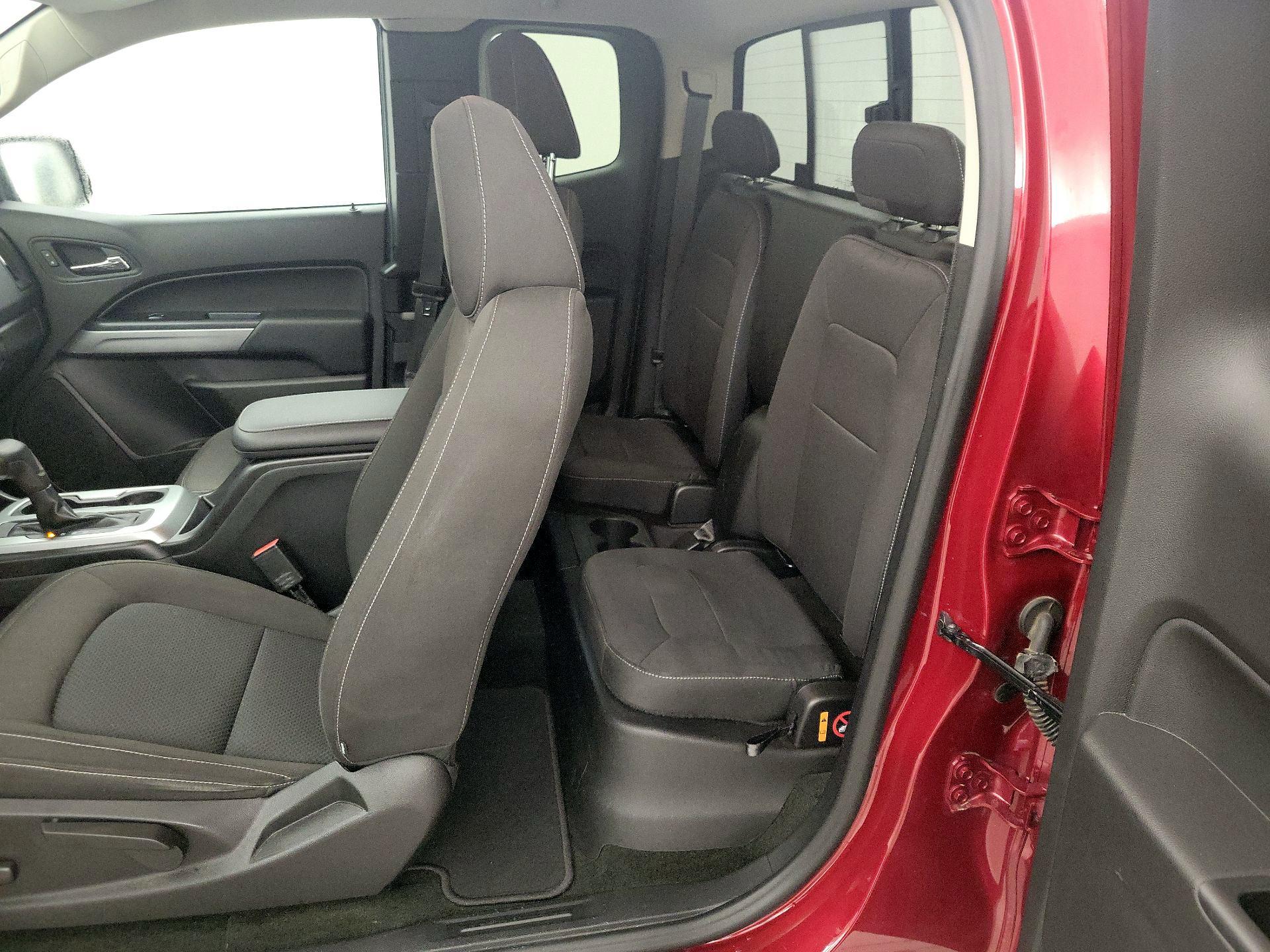 Thumbnail: 2018 Chevrolet Colorado - 19