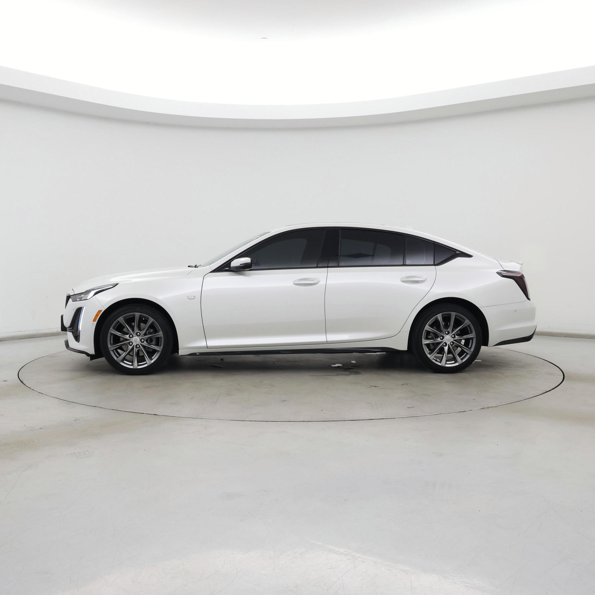 Thumbnail: 2023 Cadillac CT5 - 3
