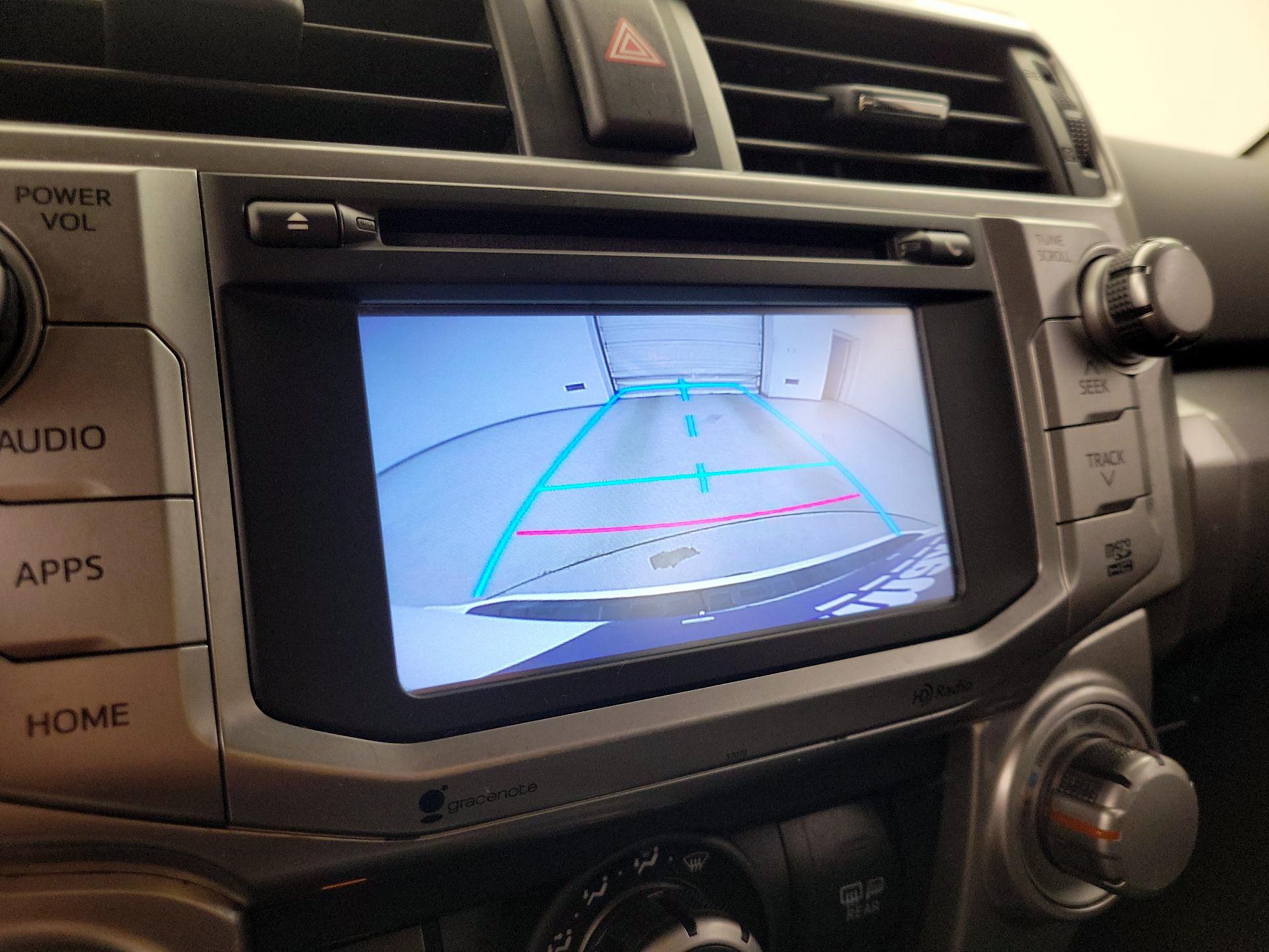 Thumbnail: 2014 Toyota 4Runner - 15
