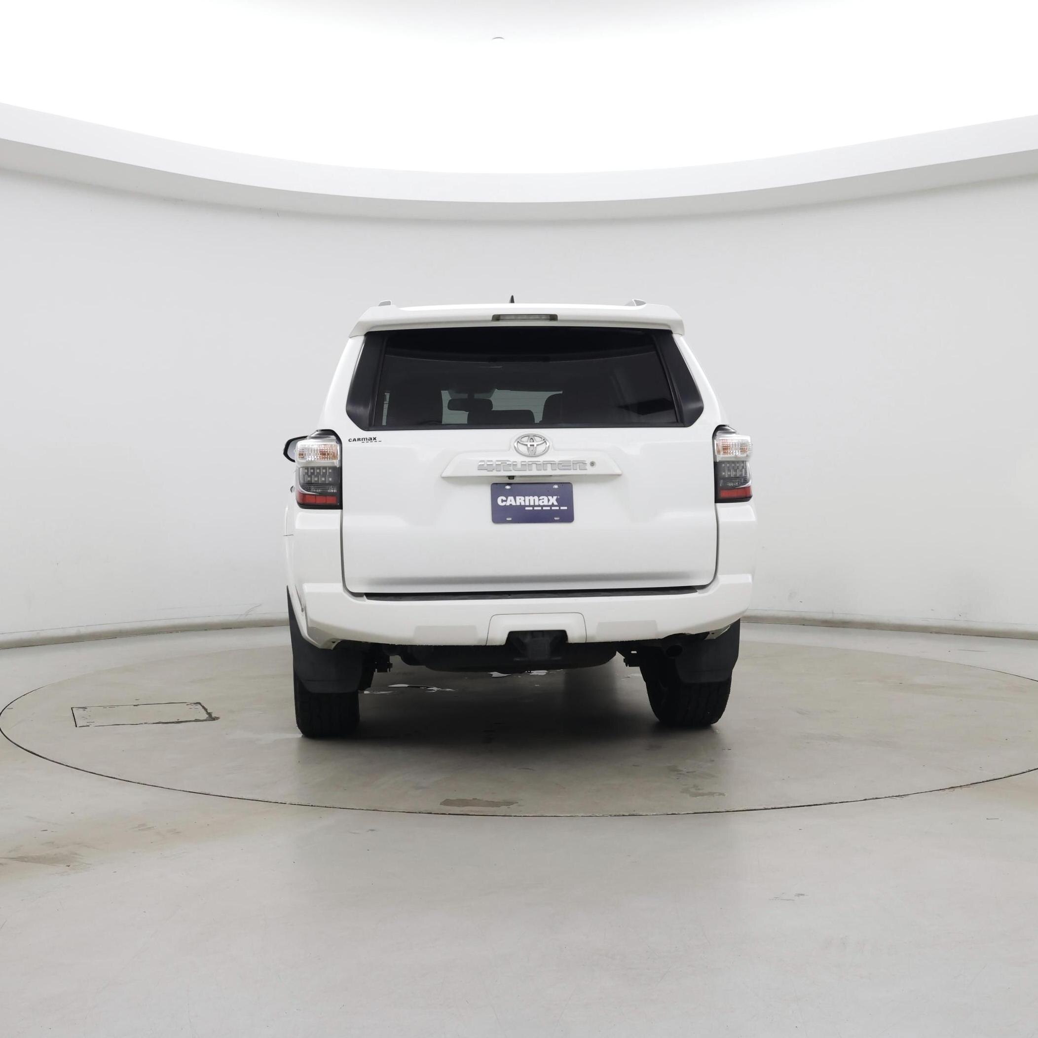 Thumbnail: 2014 Toyota 4Runner - 6
