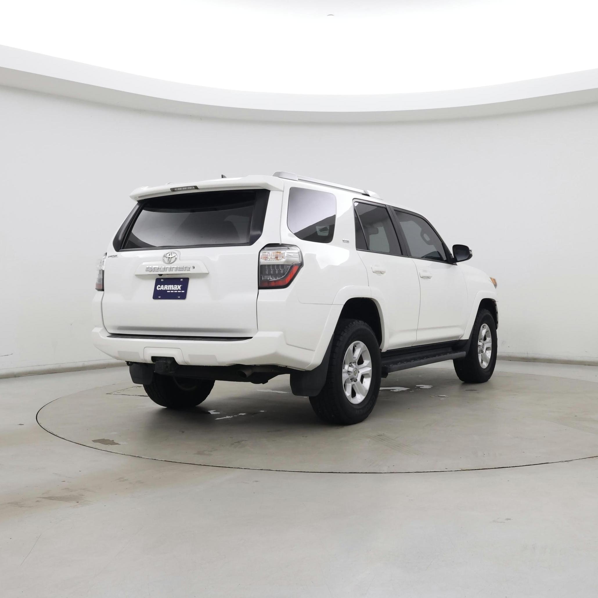 Thumbnail: 2014 Toyota 4Runner - 8