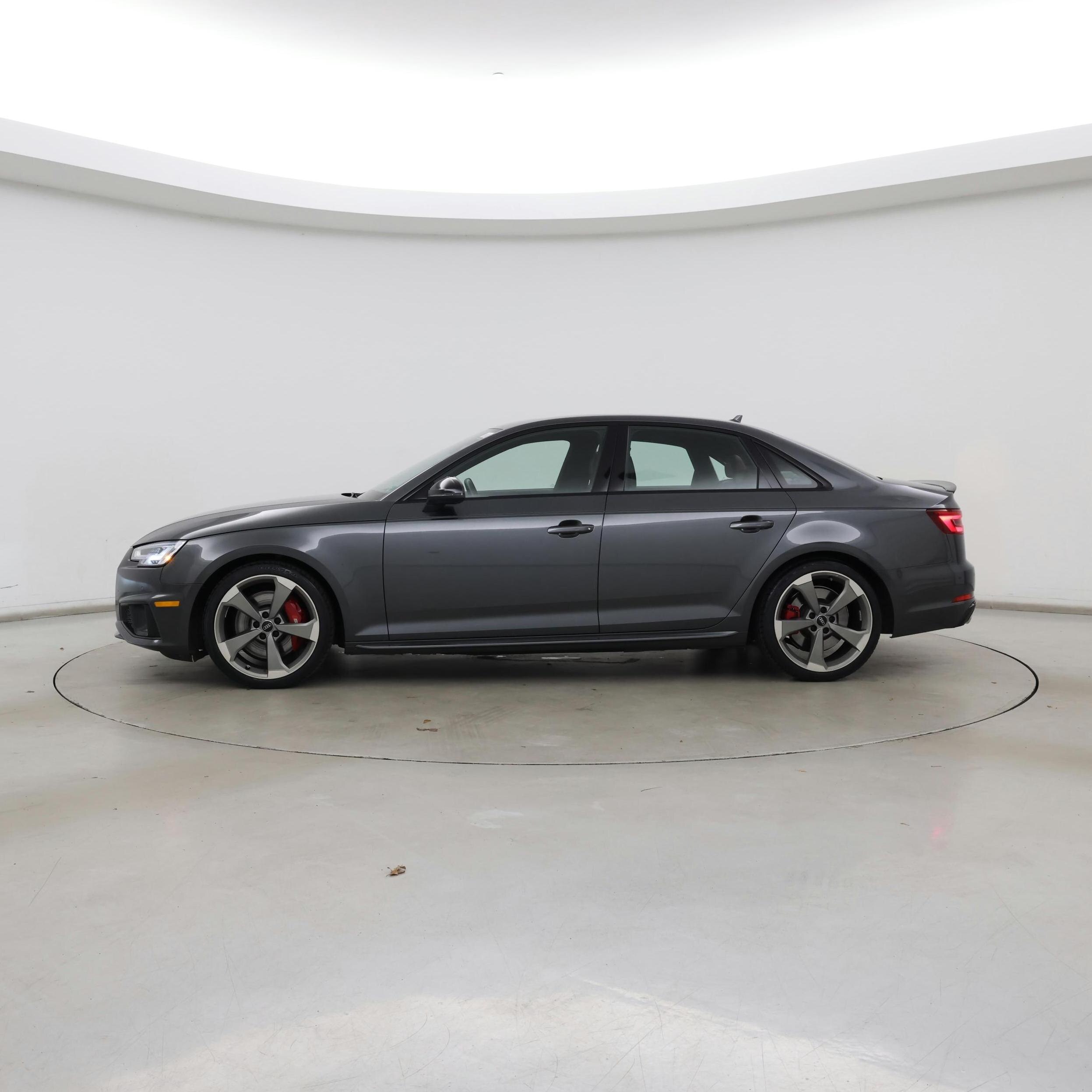 Thumbnail: 2019 Audi S4 - 3